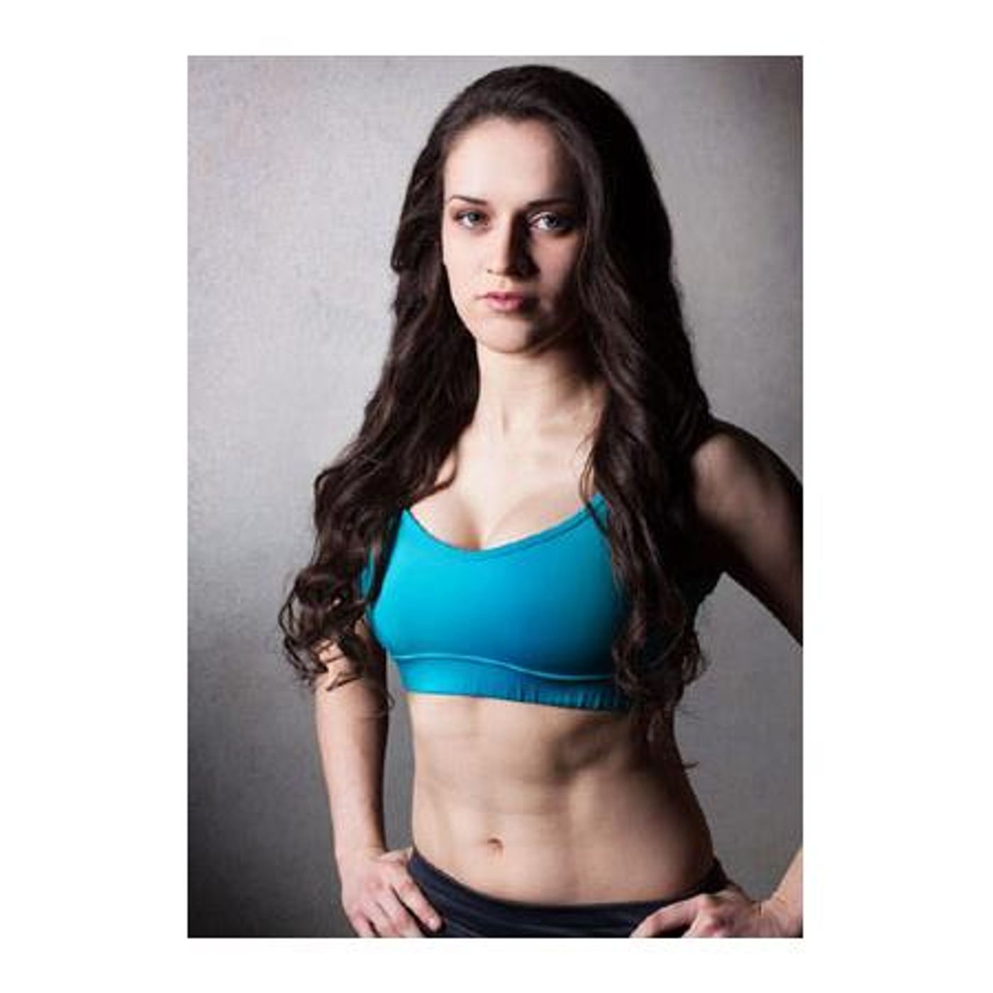 Pro Strawweight Amber Stautzenberger episode artwork