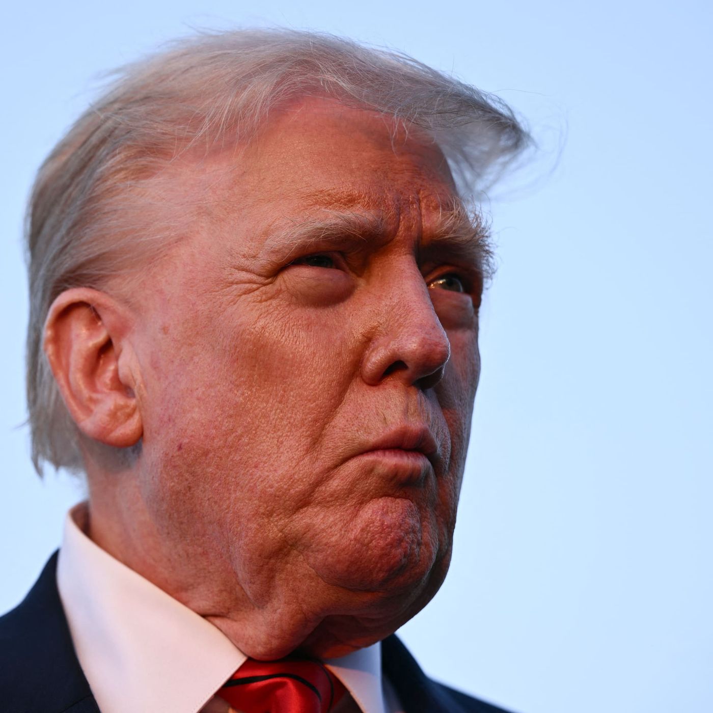 L'America di Trump tra anomalie e abusi episode artwork