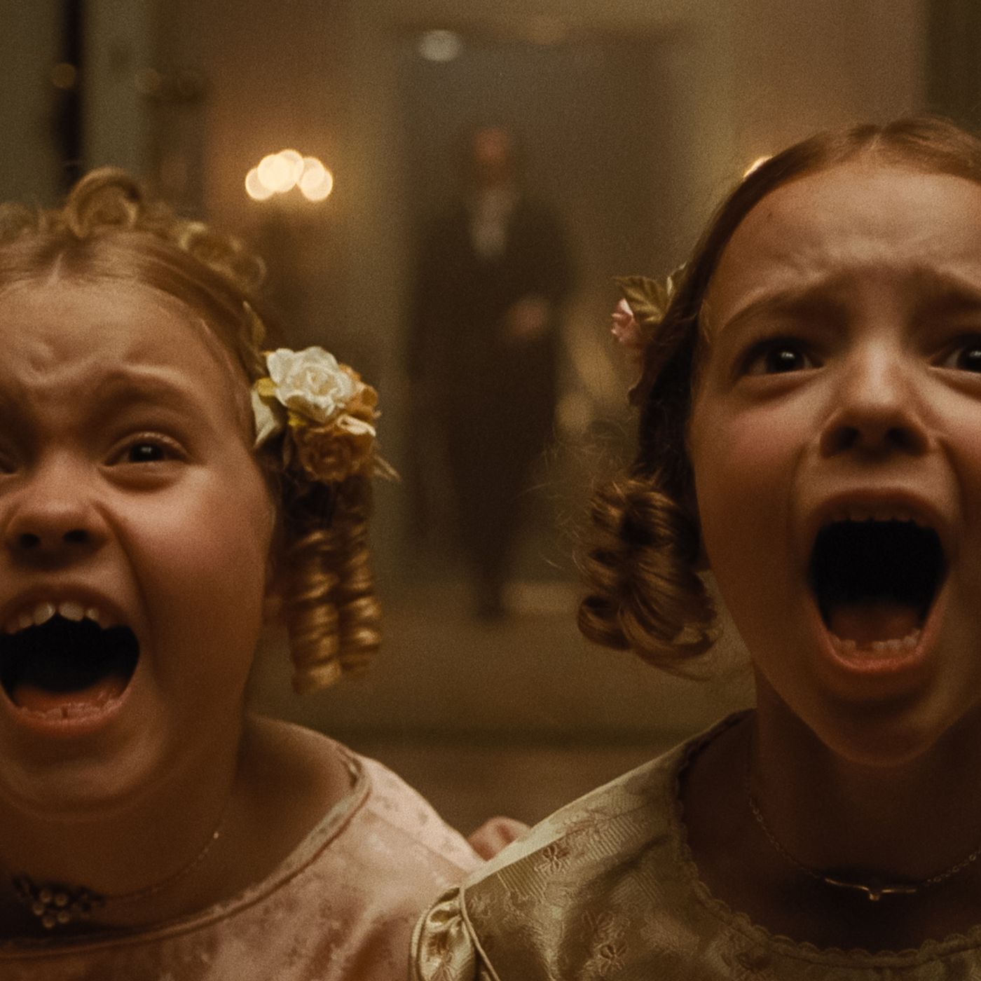 Es Cine: Richard Gere, la vuelta de los vampiros y bandas sonoras para vivir la Navidad episode artwork