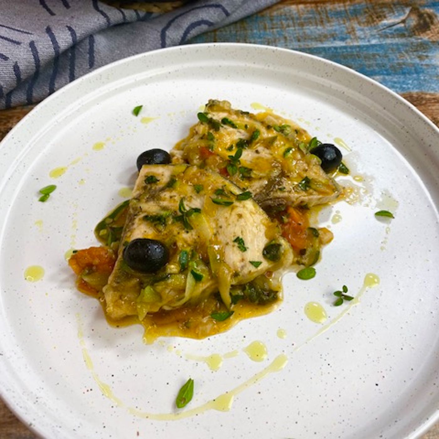 Pesce Spada Gustoso con Zucchine e Olive: Ricetta Facile e Leggera episode artwork