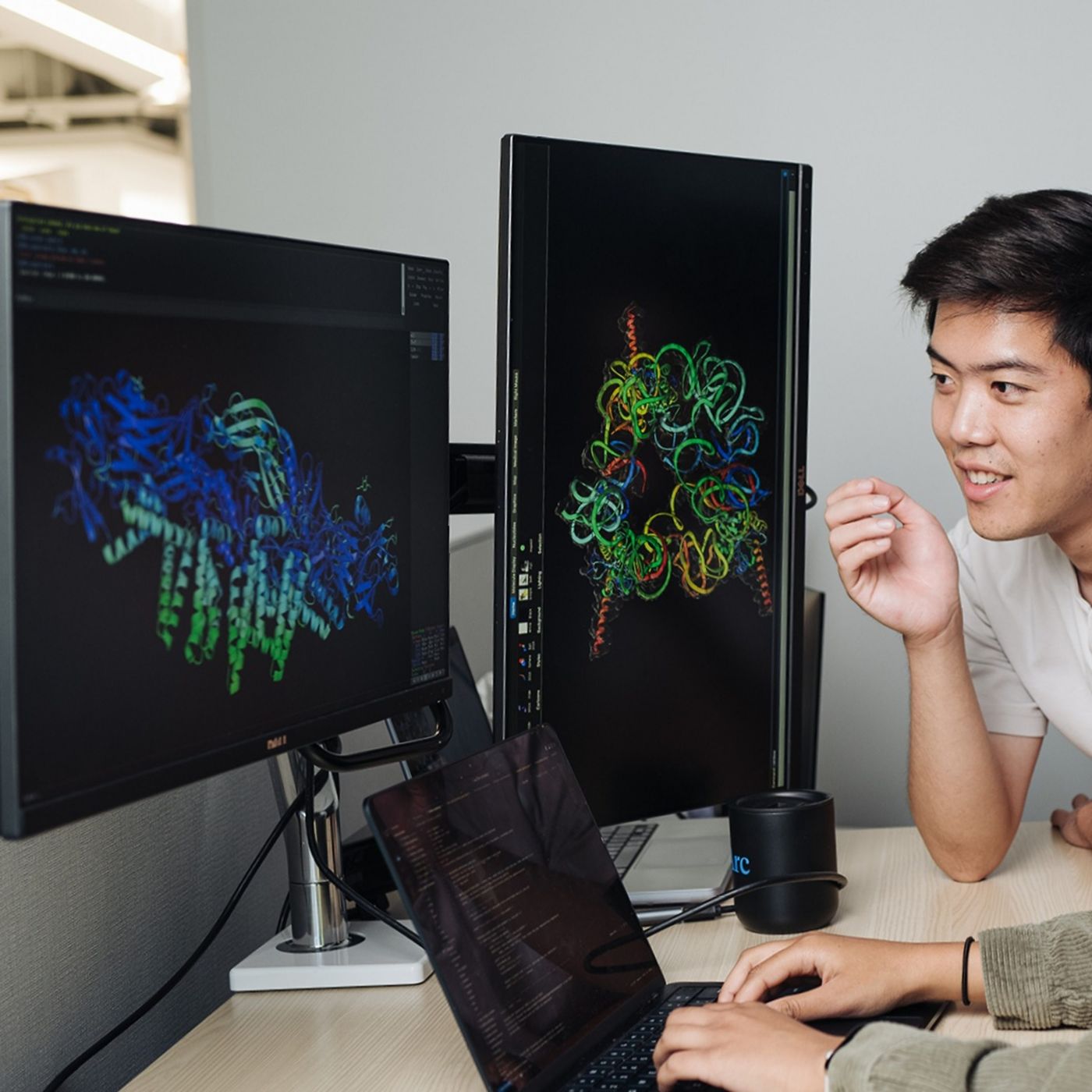 Artificial Intelligence used to create new viruses — Podcast with everything cover