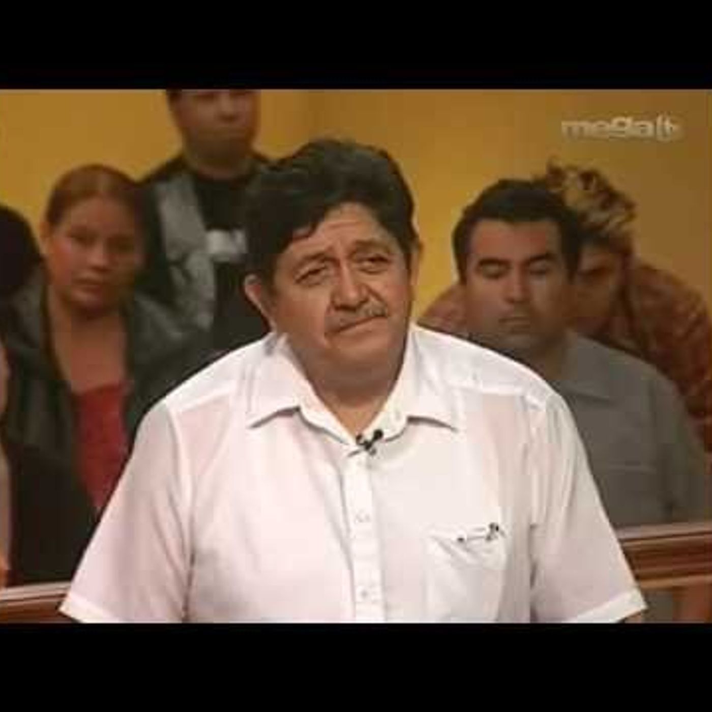Portada de La Corte Familiar