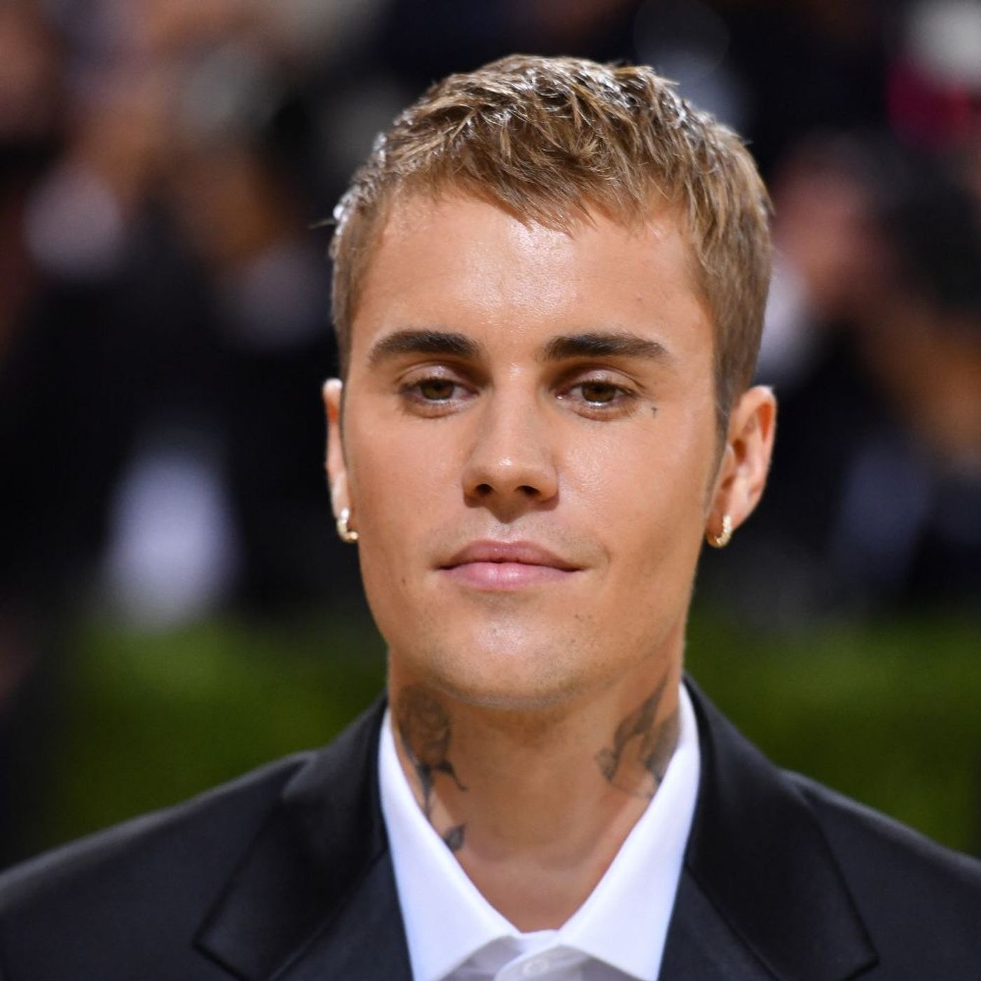 Justin Bieber: son retour en live pour les Grammy episode artwork