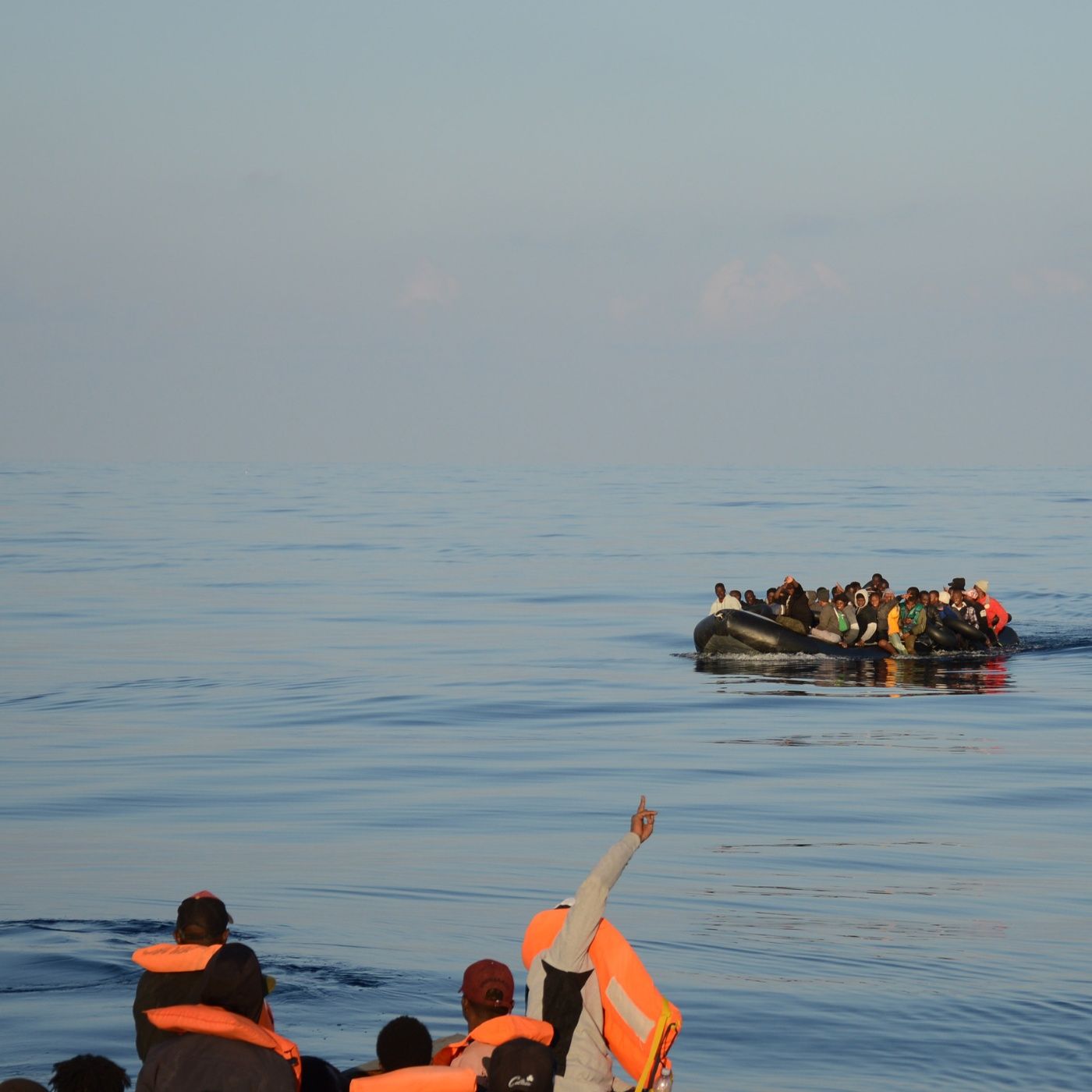 Parte la missione migranti in Albania, ma sulla nave ci sono solo 16 persone 15/10/2024 episode artwork