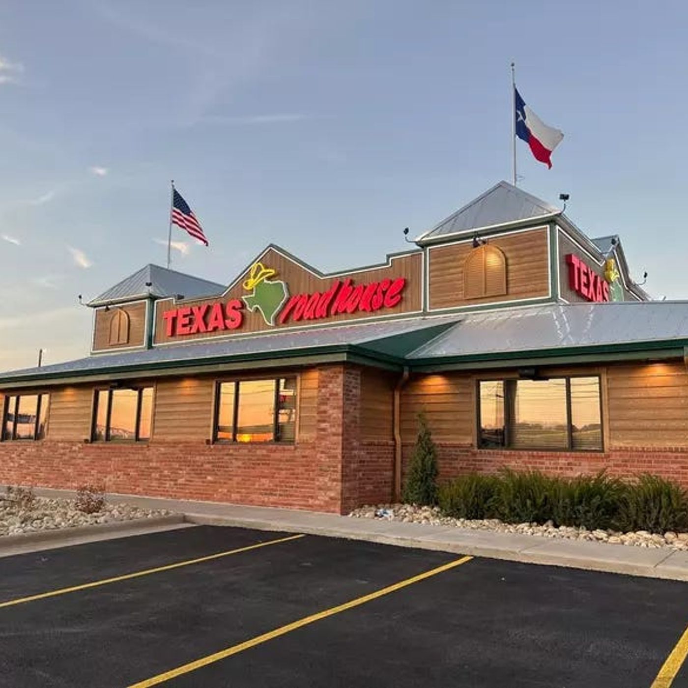 TEXAS ROADHOUSE beware