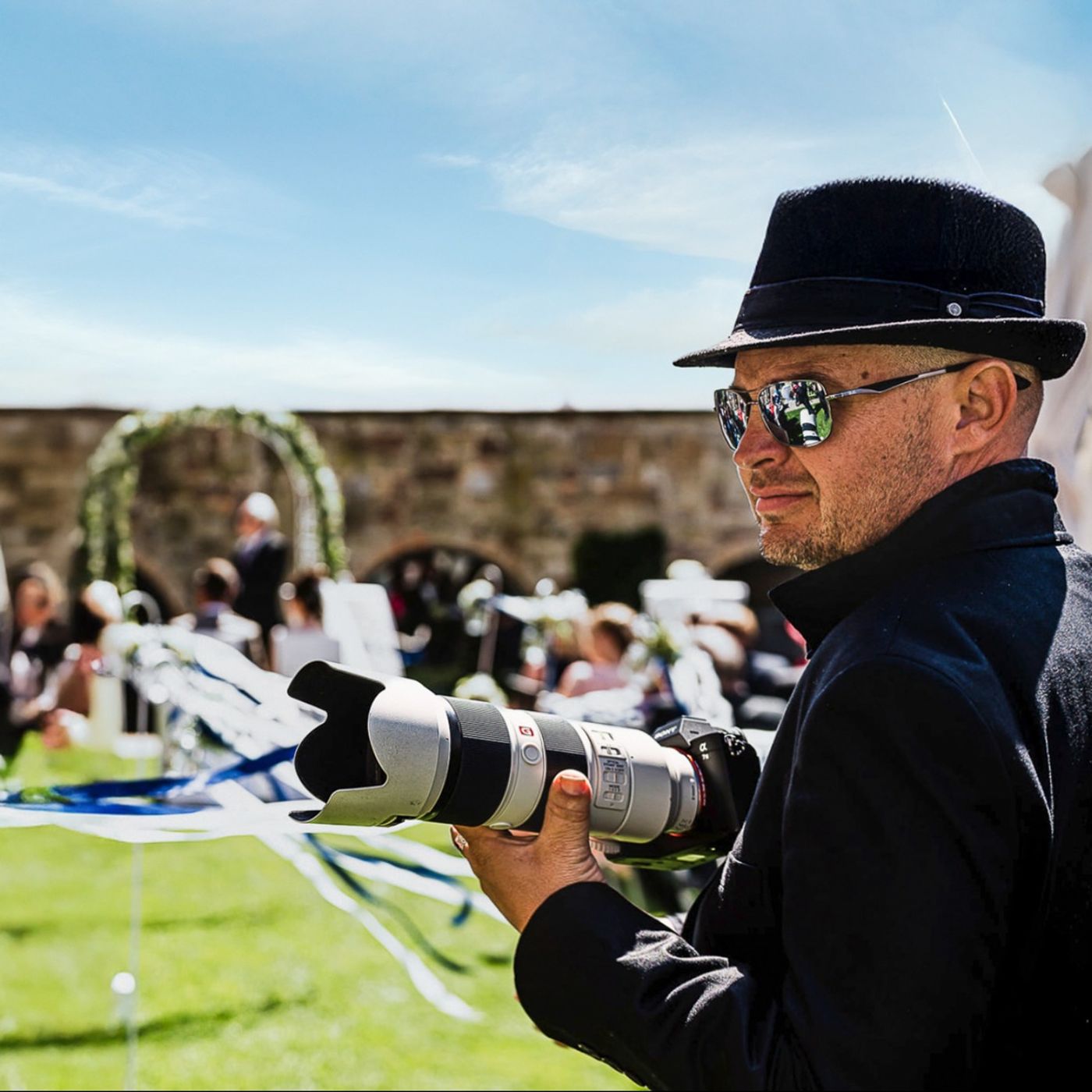 From Weekend Warriors to Wedding Pros: Mentoring Rebecca & Holly to Go Full-Time