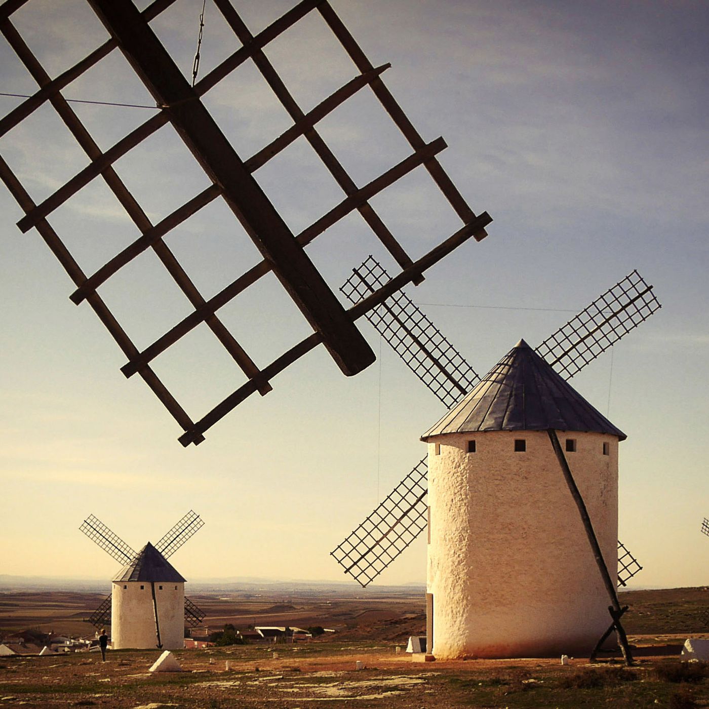 Así es, y por eso nos gusta, uno de los pueblos más míticos y más bonitos de La Mancha episode artwork