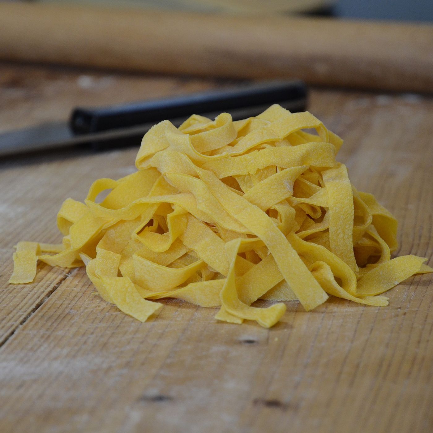 radio H2E Ricetta Jahed: Fettuccine alla papalina episode artwork