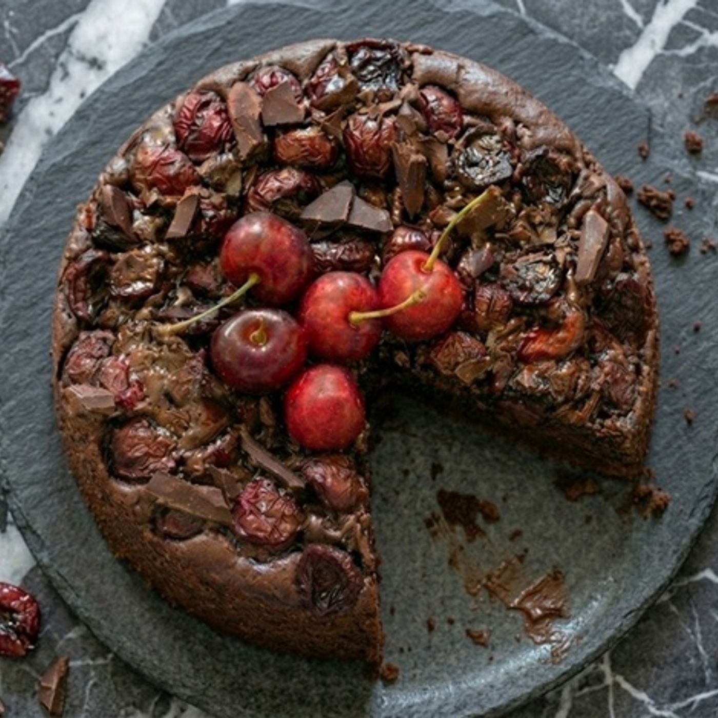 Torta Cioccolato e Ciliegie ricetta soffice e i segreti per non far affondare la Frutta