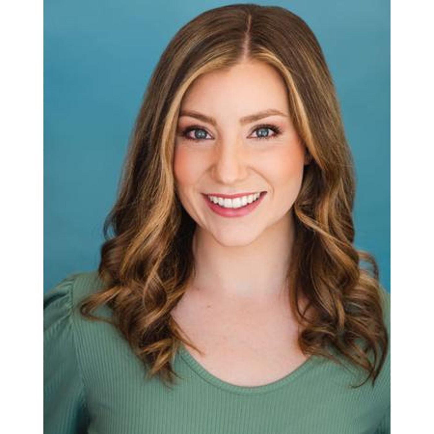 Christmas MuVies Spotlight - Special Guest - Shae Robins - Actress episode artwork