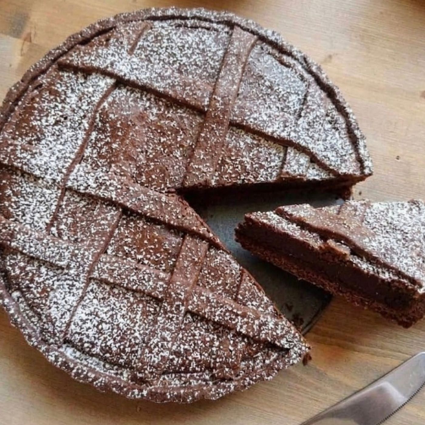 Crostata delizia di Cioccolato: dolce ricetta ripieno goloso di crema