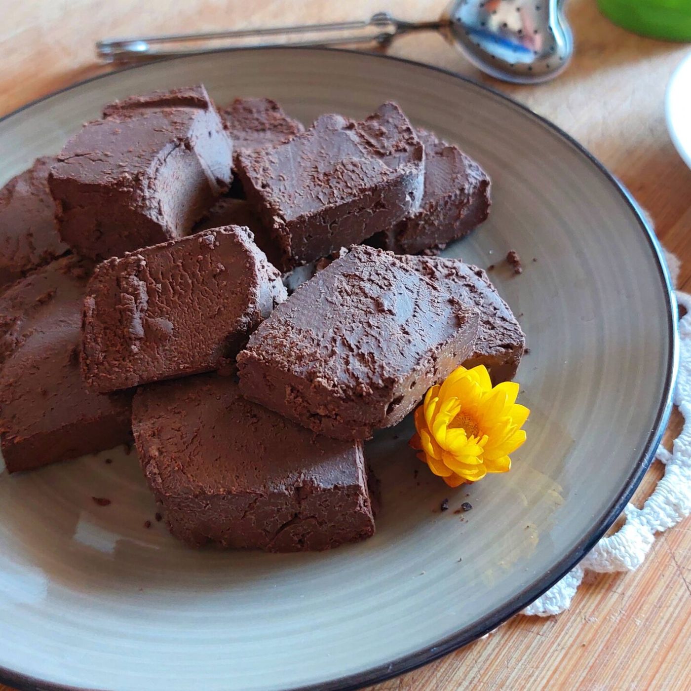 FUDGE PROTEICI AL TOFU E CIOCCOLATO: IL DOLCE VEGANO IRRESISTIBILE episode artwork