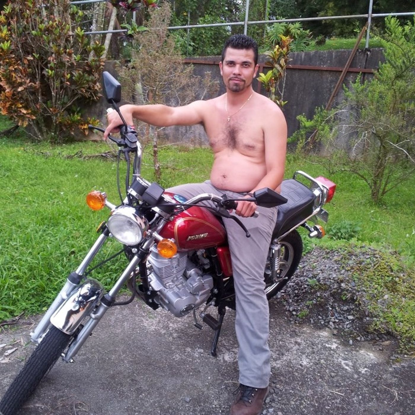pistas de Alex Davila