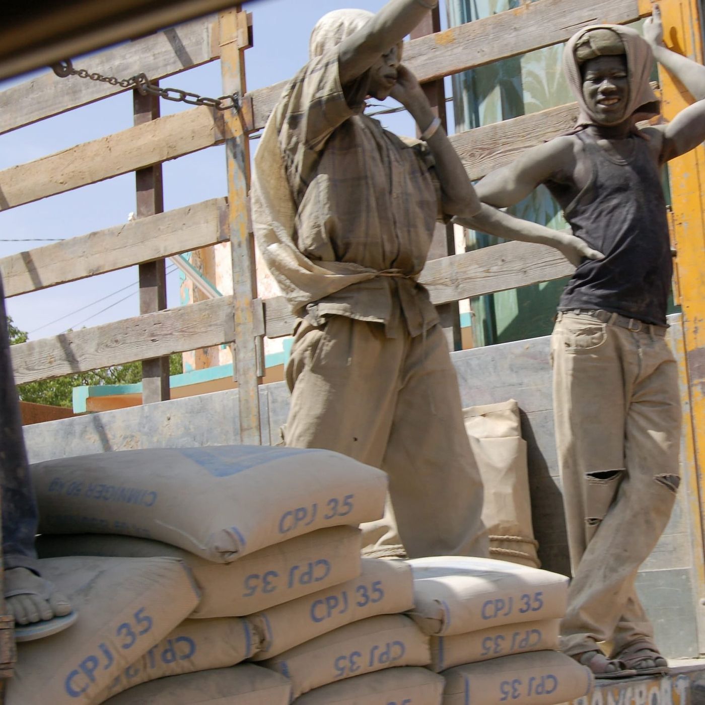 Point sur le problème de la disponibilité du ciment 32.5 à Niamey episode artwork