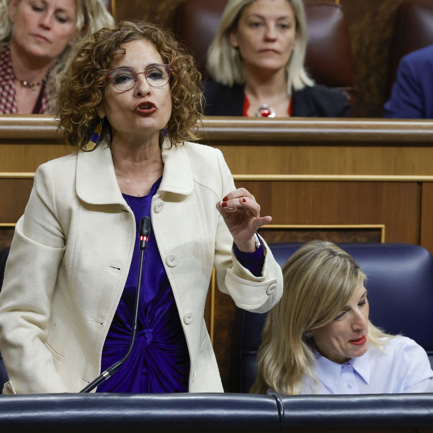 Con Ánimo de Lucro: María Jesús Montero miente en el Congreso con la subida de impuestos