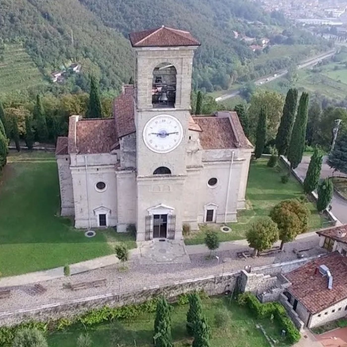Appuntamenti culturali e solidali al Santuario della Stella: intervista a don Giorgio Comini  -  30 ottobre 2024 episode artwork