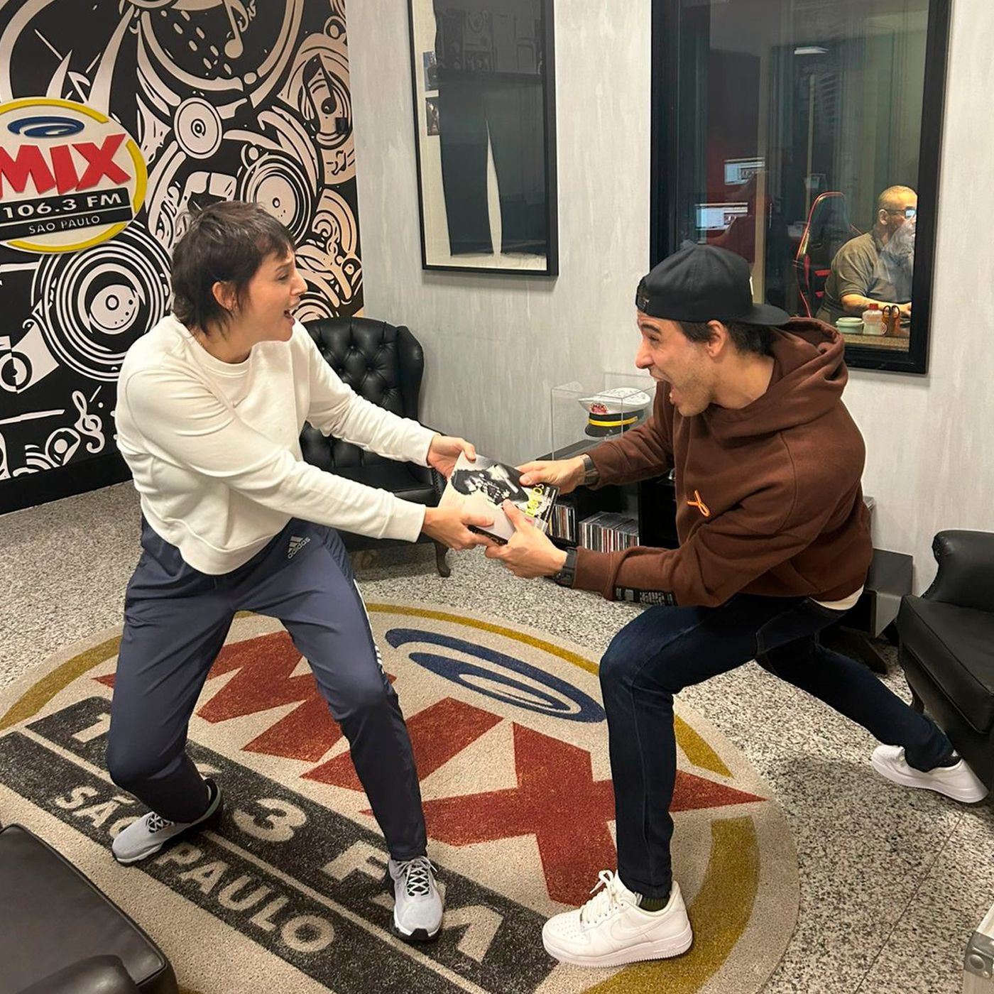 11.03.26 - Emprestei e Nunca Mais Vi