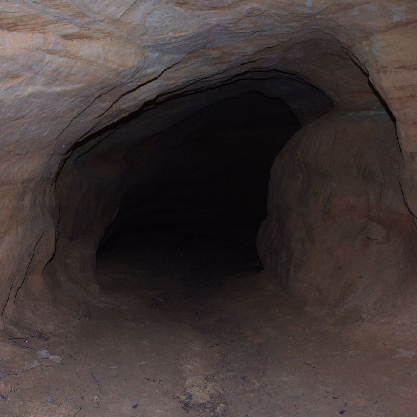 Historias de Miedo Marzo 4 2020 LA CUEVA DE REAL DE 14 Y EXORCISMOS