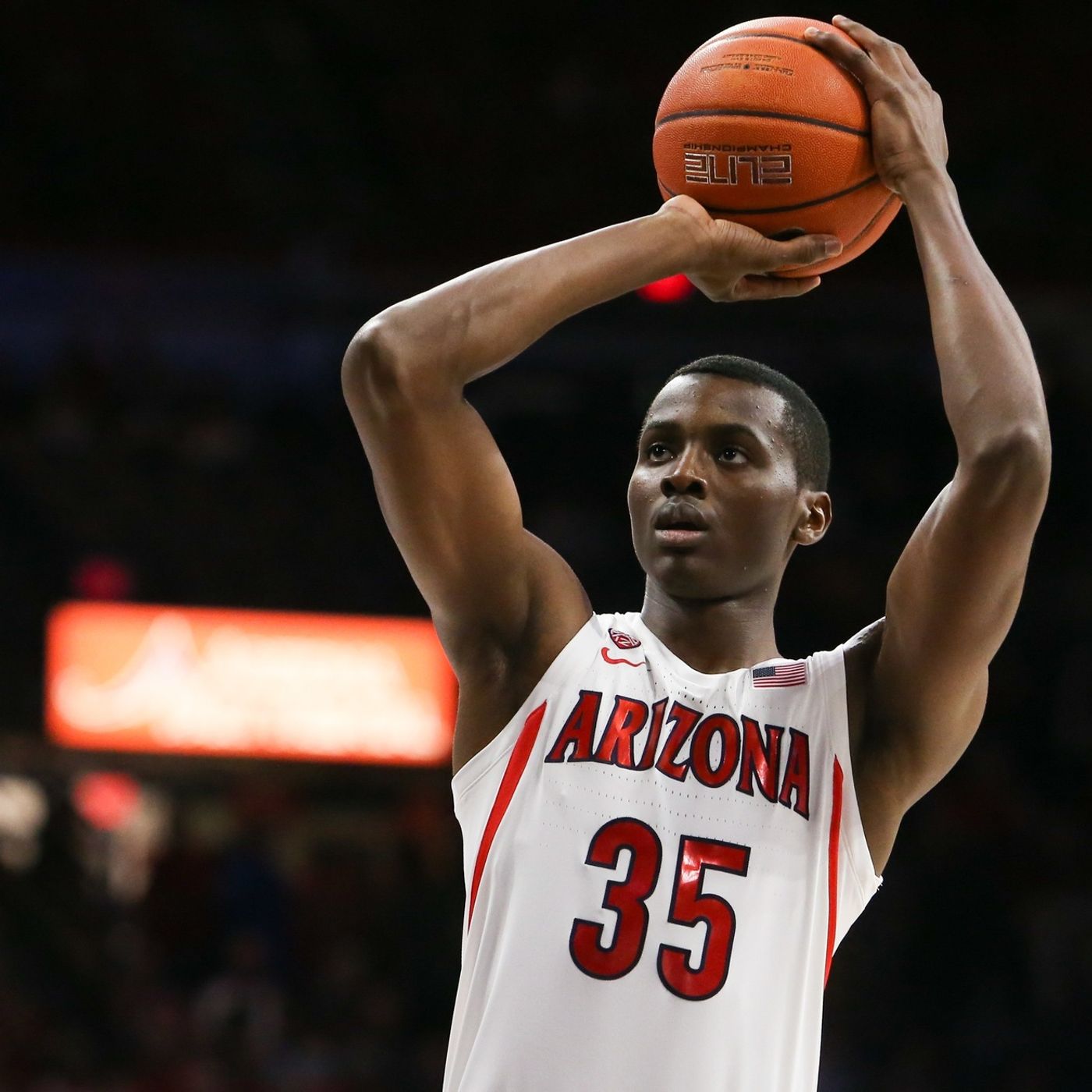 Ep.71: Cats avenge Oregon State but lose a nail biter to Oregon at McKale. episode artwork