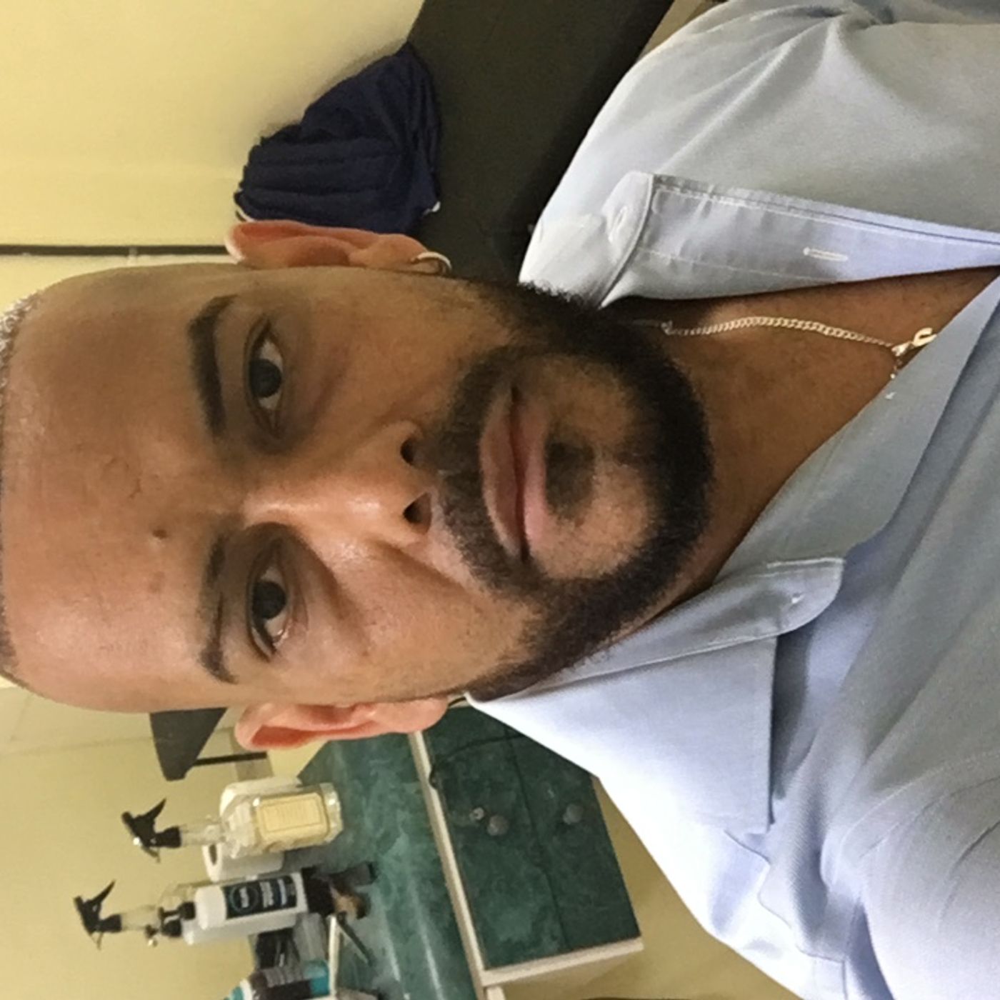 Saludos gente linda julio peluqueria