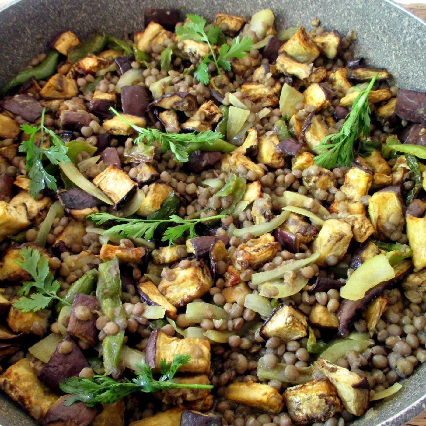 Melanzane e lenticchie speziate
