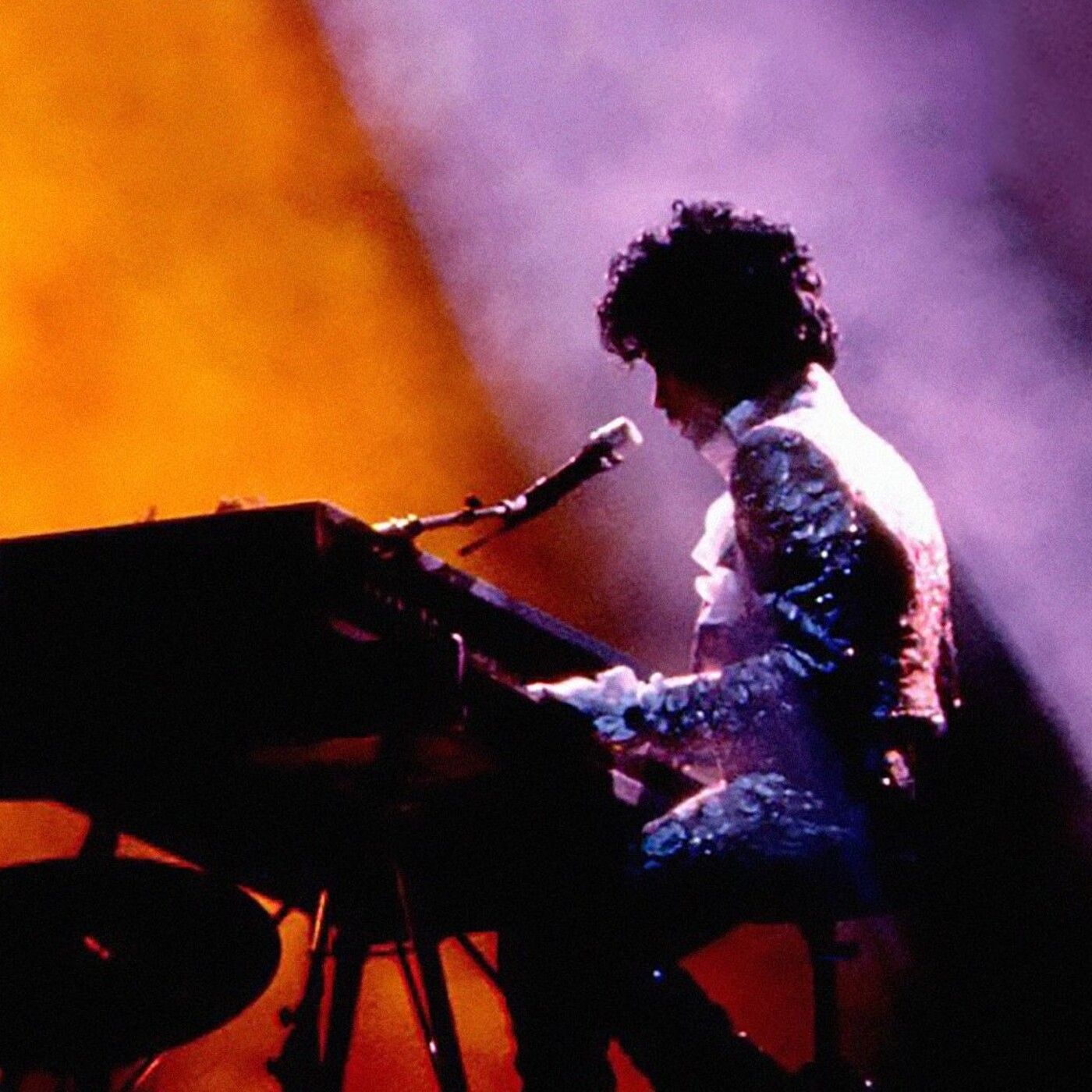 Purple Music Podcast 3x06. Canciones inéditas de Prince interpretadas solo en directo. episode artwork