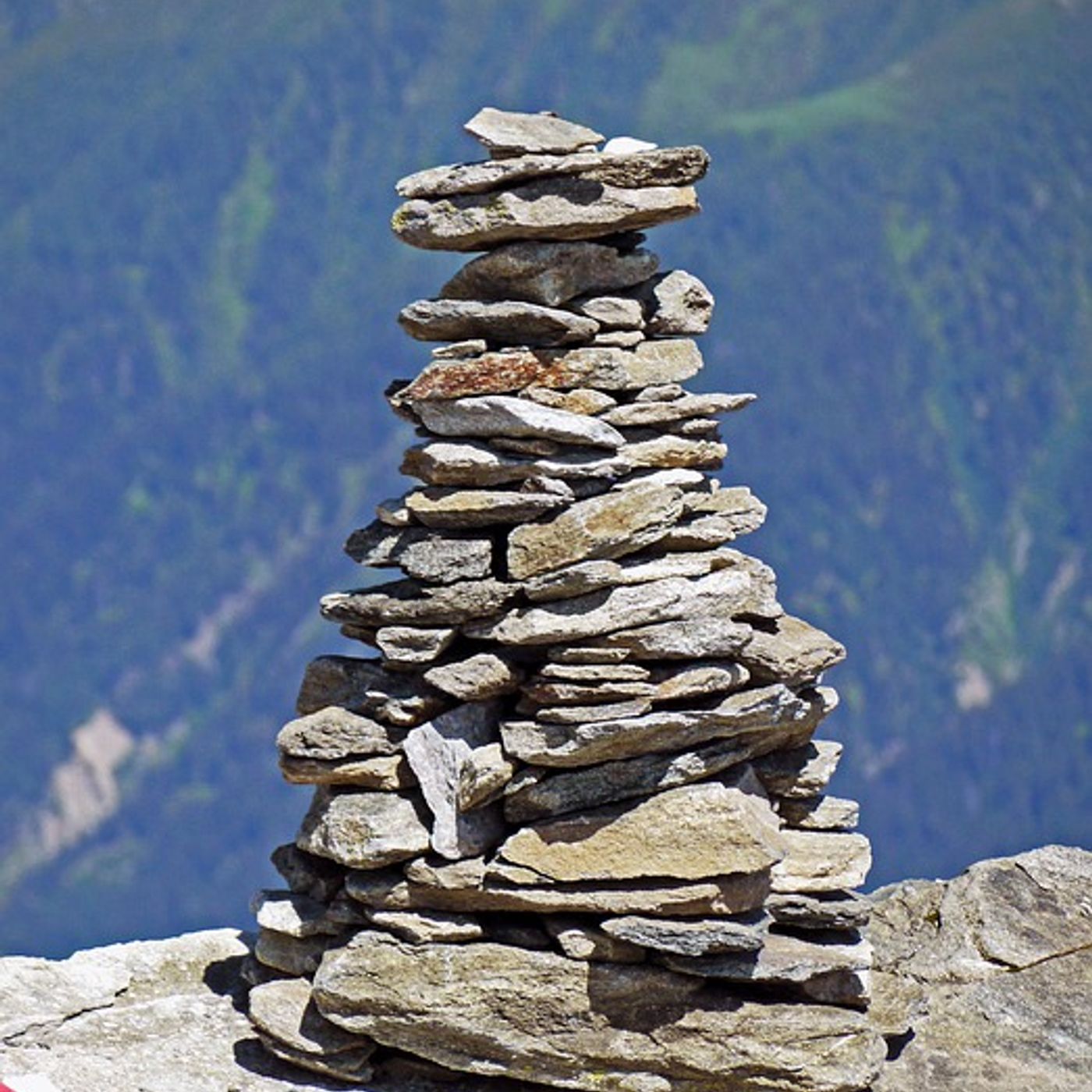 Il dizionario della montagna, Cairn episode artwork