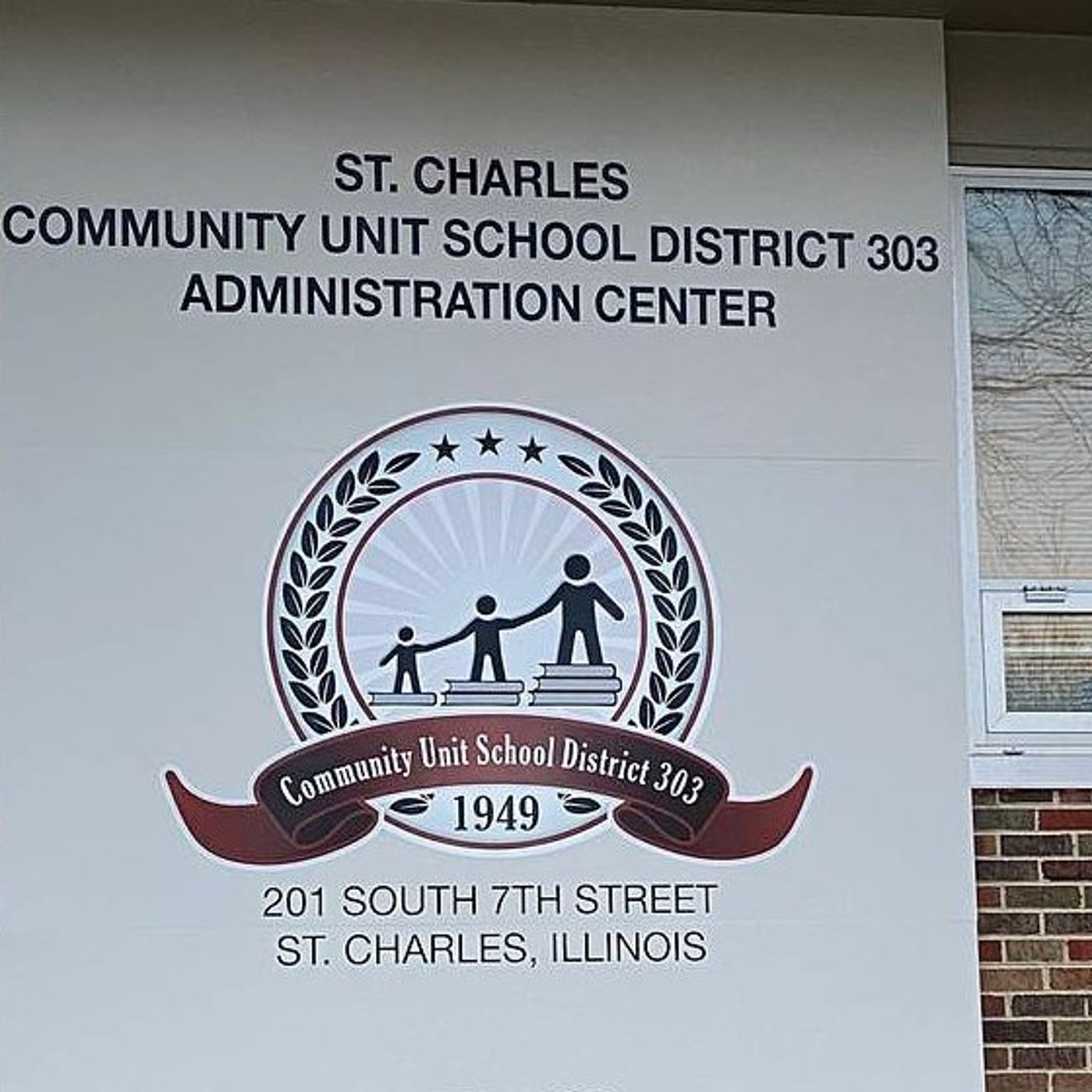 St. Charles School District 303 IDs $400M in building needs; seeks volunteers for facilities panel episode artwork