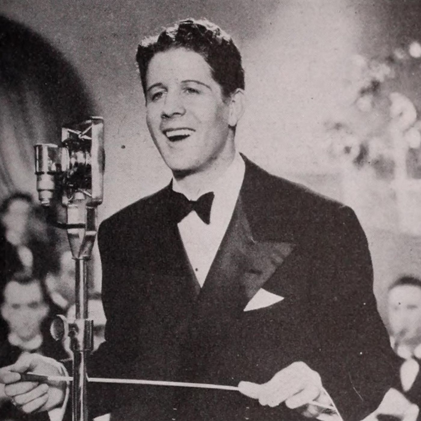 Classic Radio Theater with Wyatt Cox