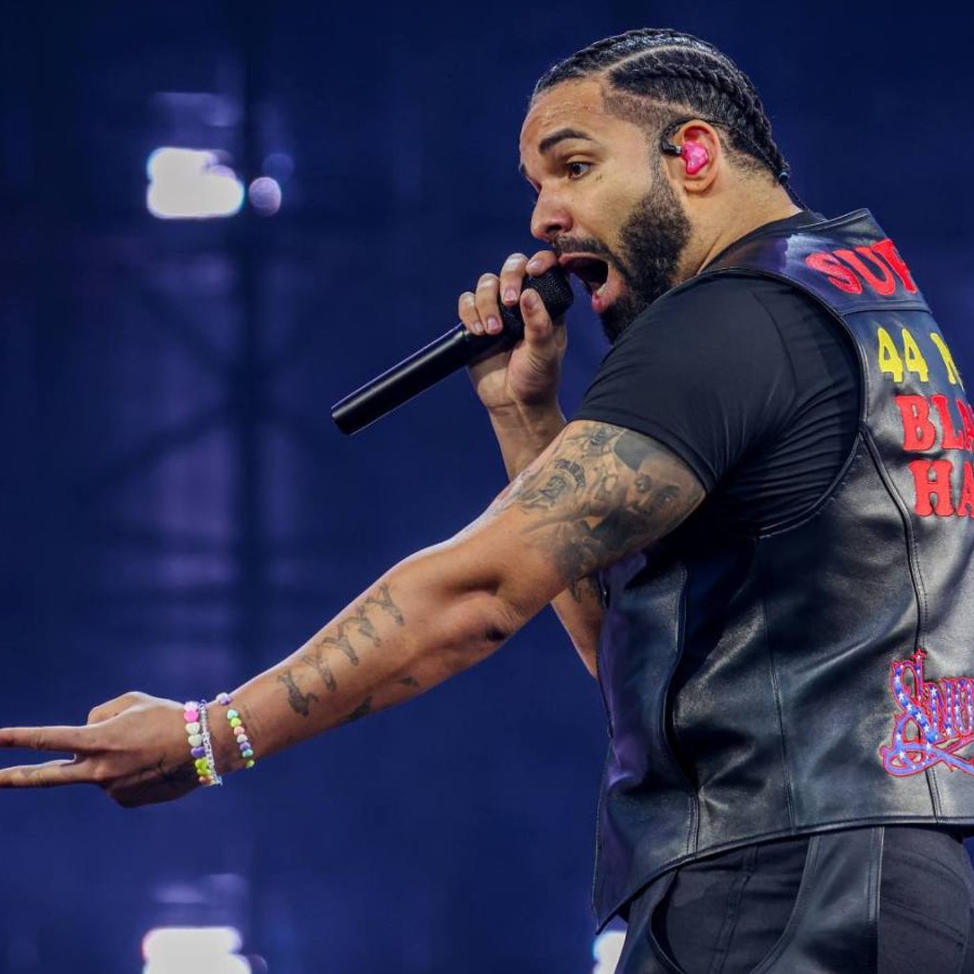 Drake Gives His Elusive ‘FOMO’ Project a Release Date