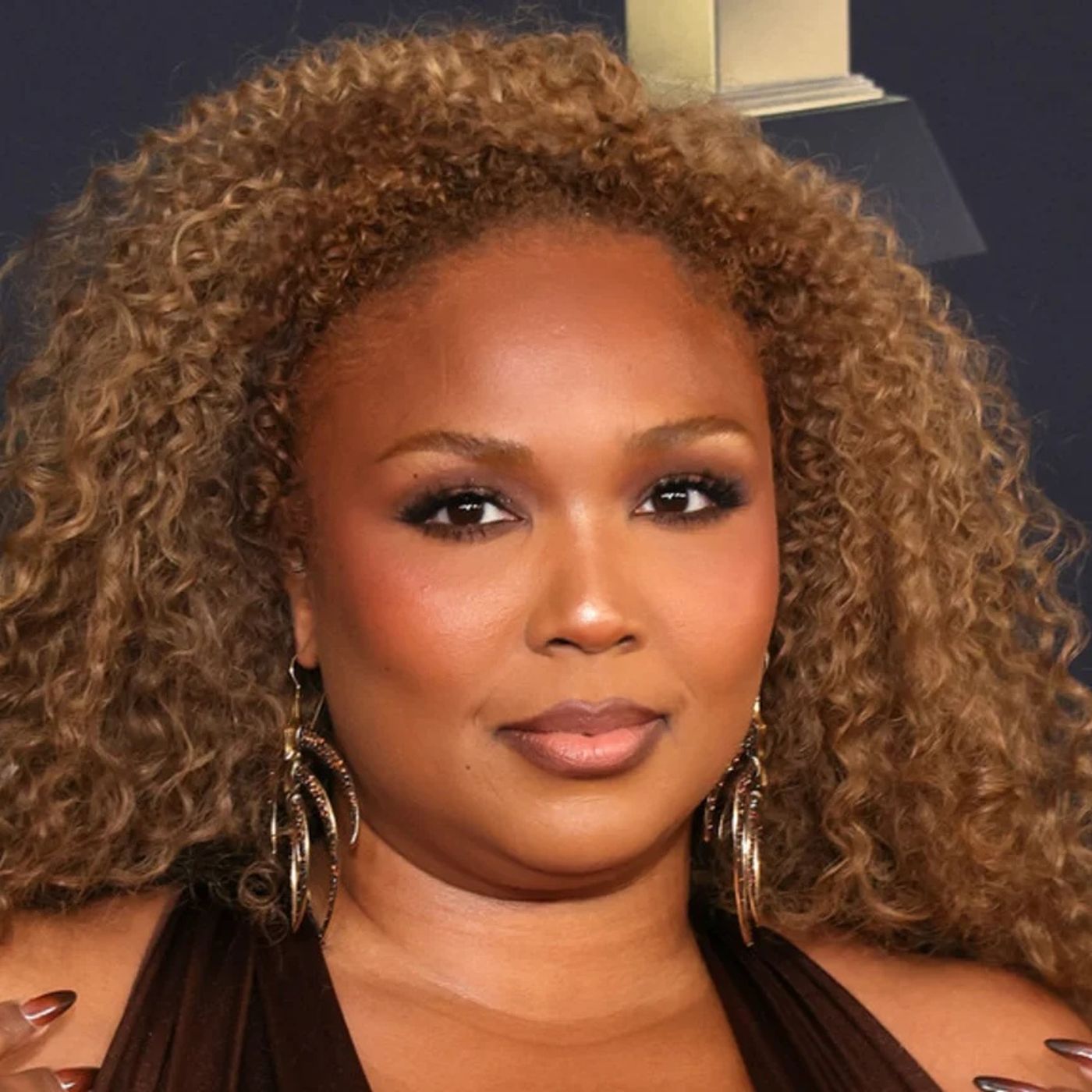 Lizzo vowed to remain a virgin until she 'won a Grammy' episode artwork