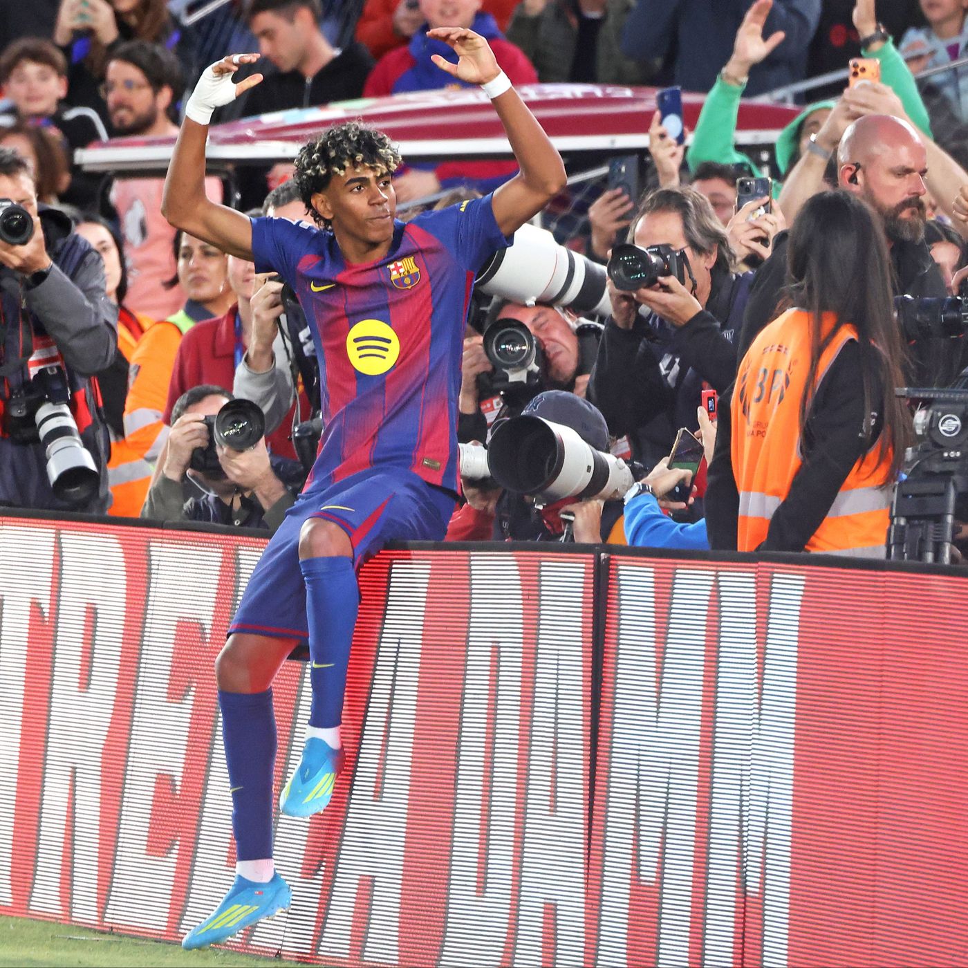 Los goles del FC Barcelona 4 - 1 Espanyol | Lamine Yamal le da media Liga al Barça