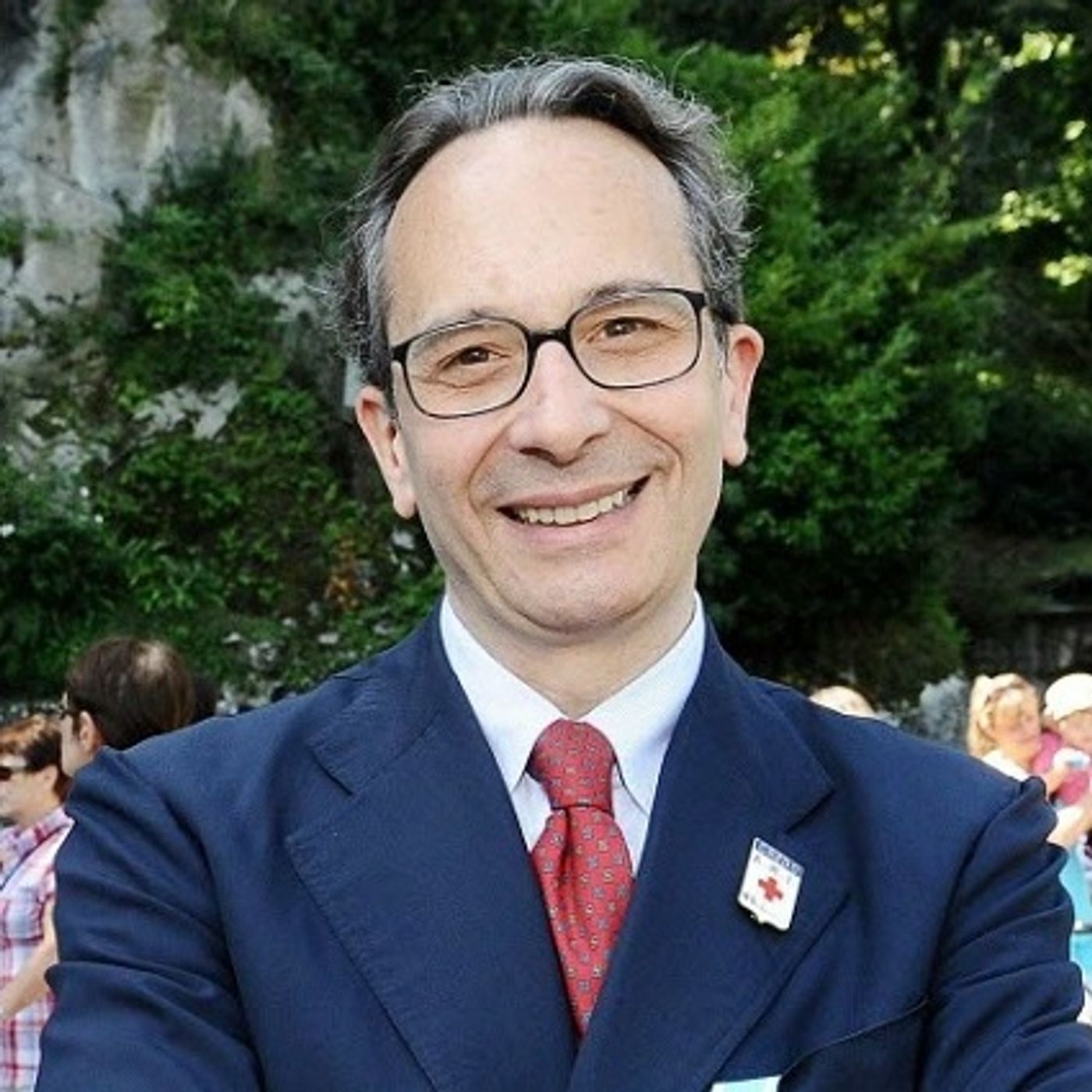26/02/2026 - Il medico della grotta di Lourdes De Franciscis sabato 28 febbraio a Udine, ha verificato 5 miracoli episode artwork