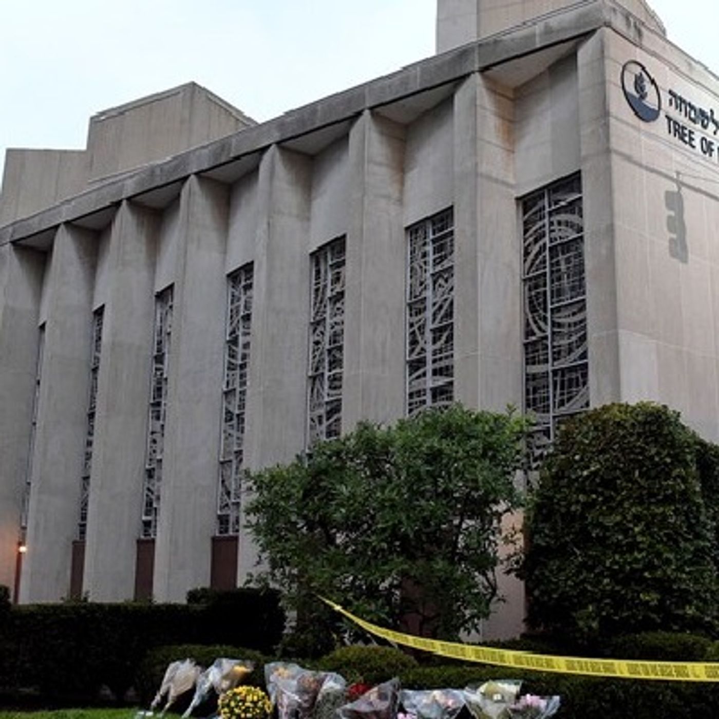 Khutbah: Dealing With Non-Muslim Neighbors During Tragedies episode artwork