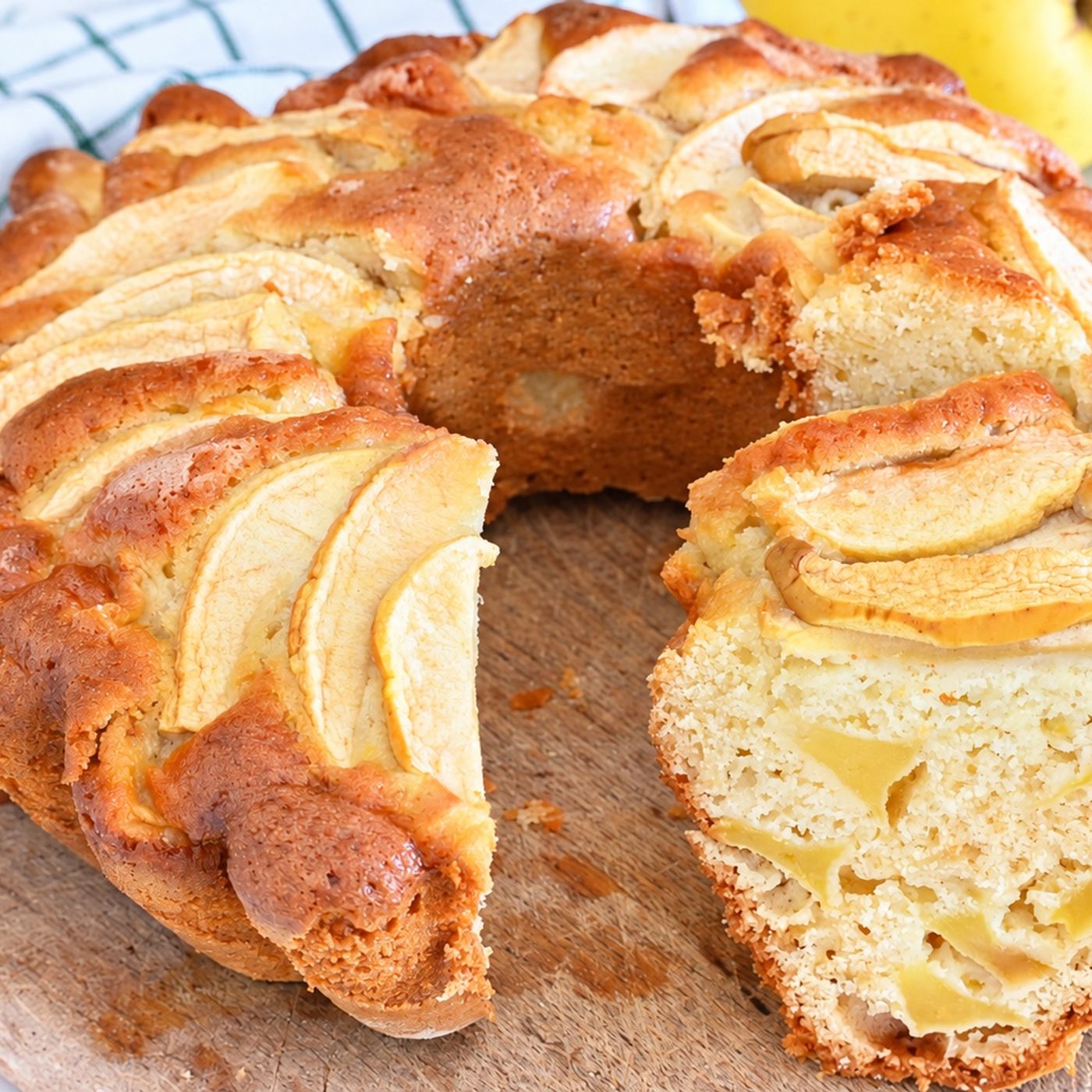 Ciambellone alle Mele 12 cucchiai