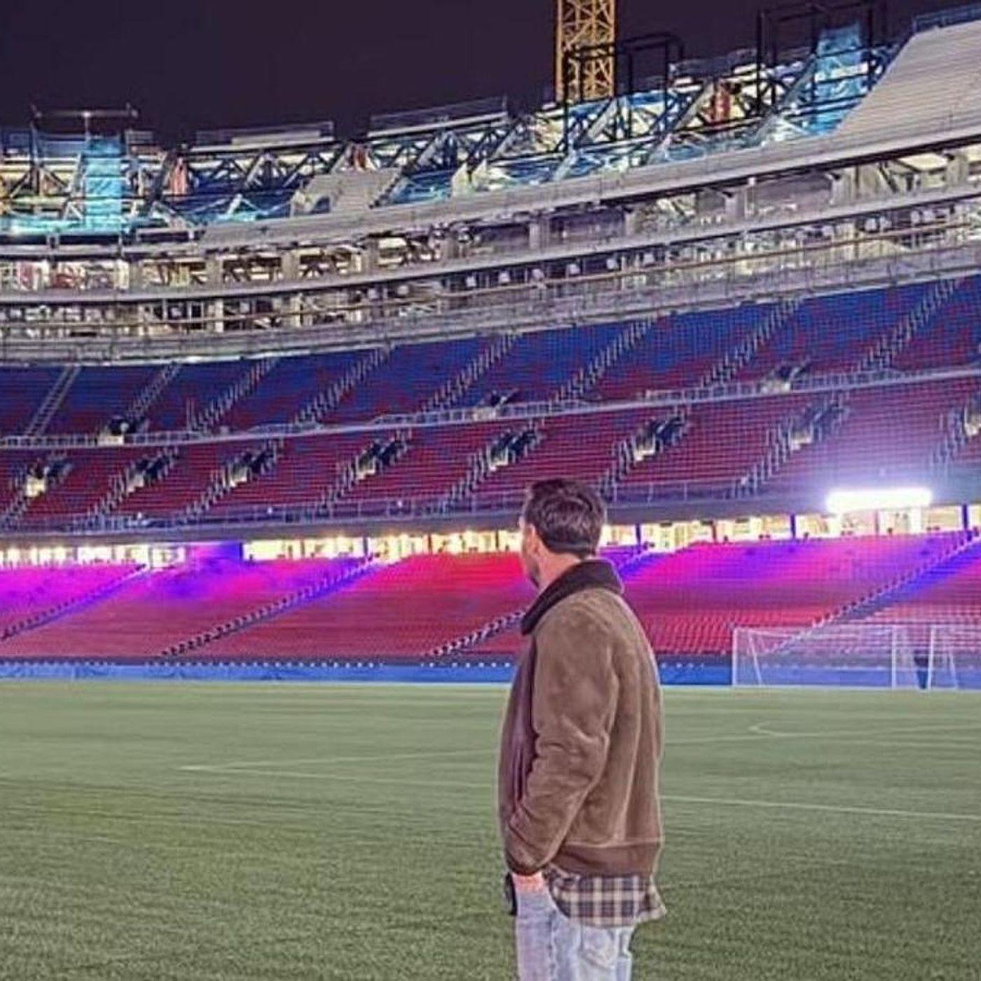 El Sanedrín | ¿Spotify Leo Messi? "Ha hecho muchas más cosas que Maradona en Nápoles" episode artwork