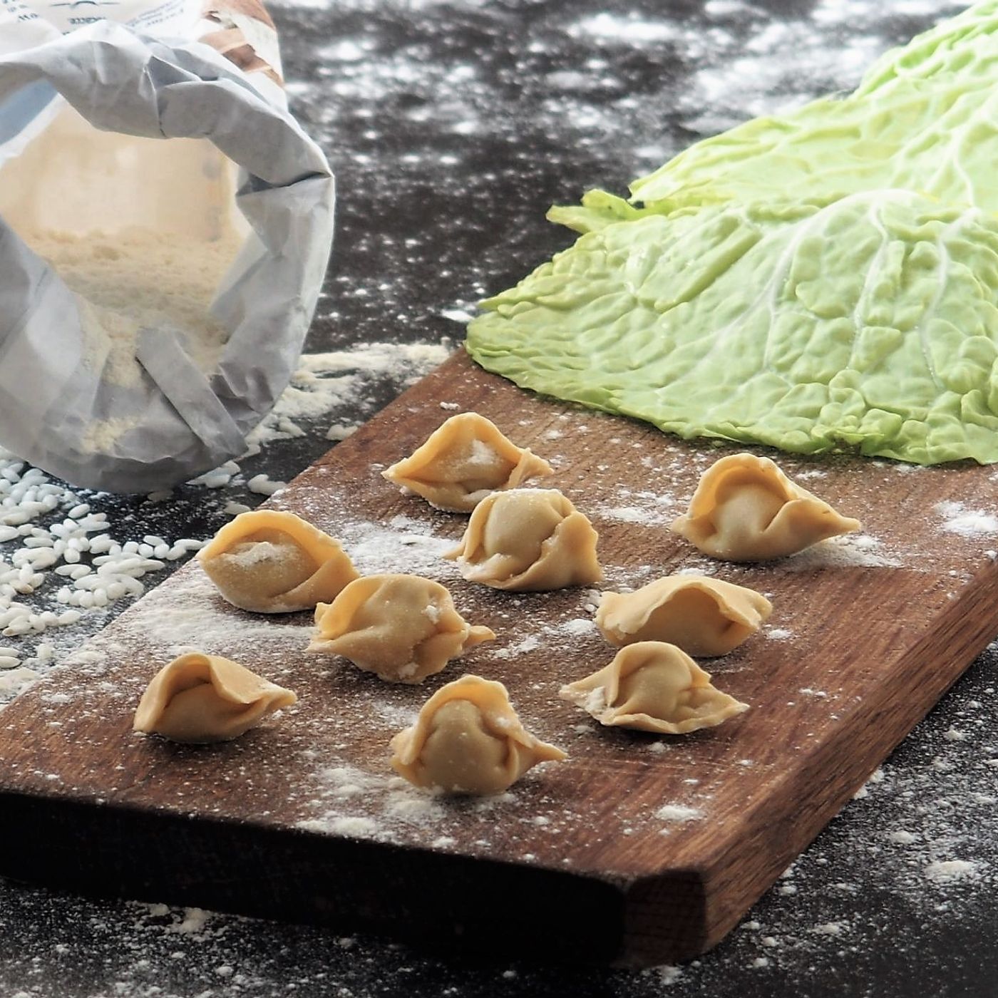 Ravioli ripieni di verza di Nonna Teresa episode artwork