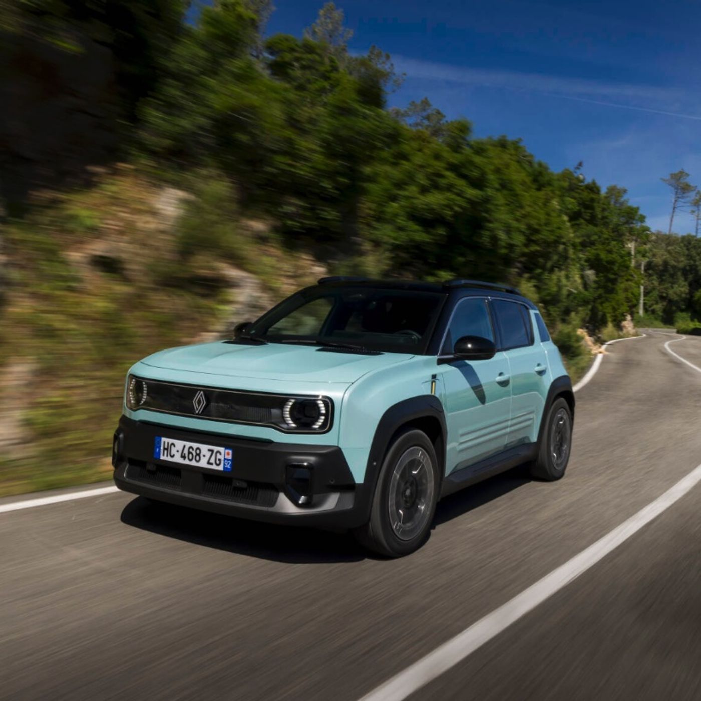 Renault 4 E-Tech Electric - Il SUV elettrico che si è dimenticato di essere popolare episode artwork