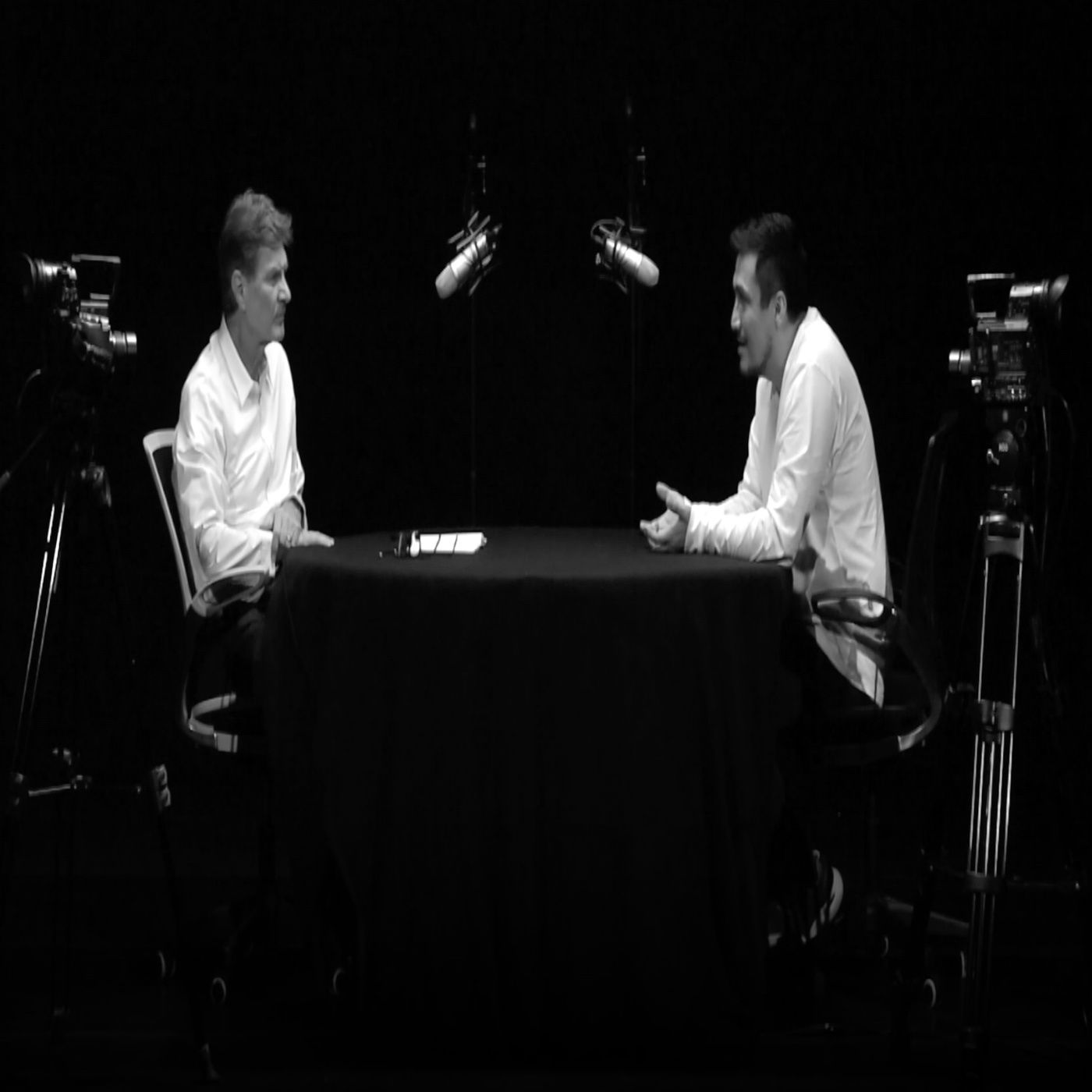 Ep. 98 ¿DÓNDE ESTÁN? Desapariciones en México. En Blanco y Negro con Carlos Azeem episode artwork