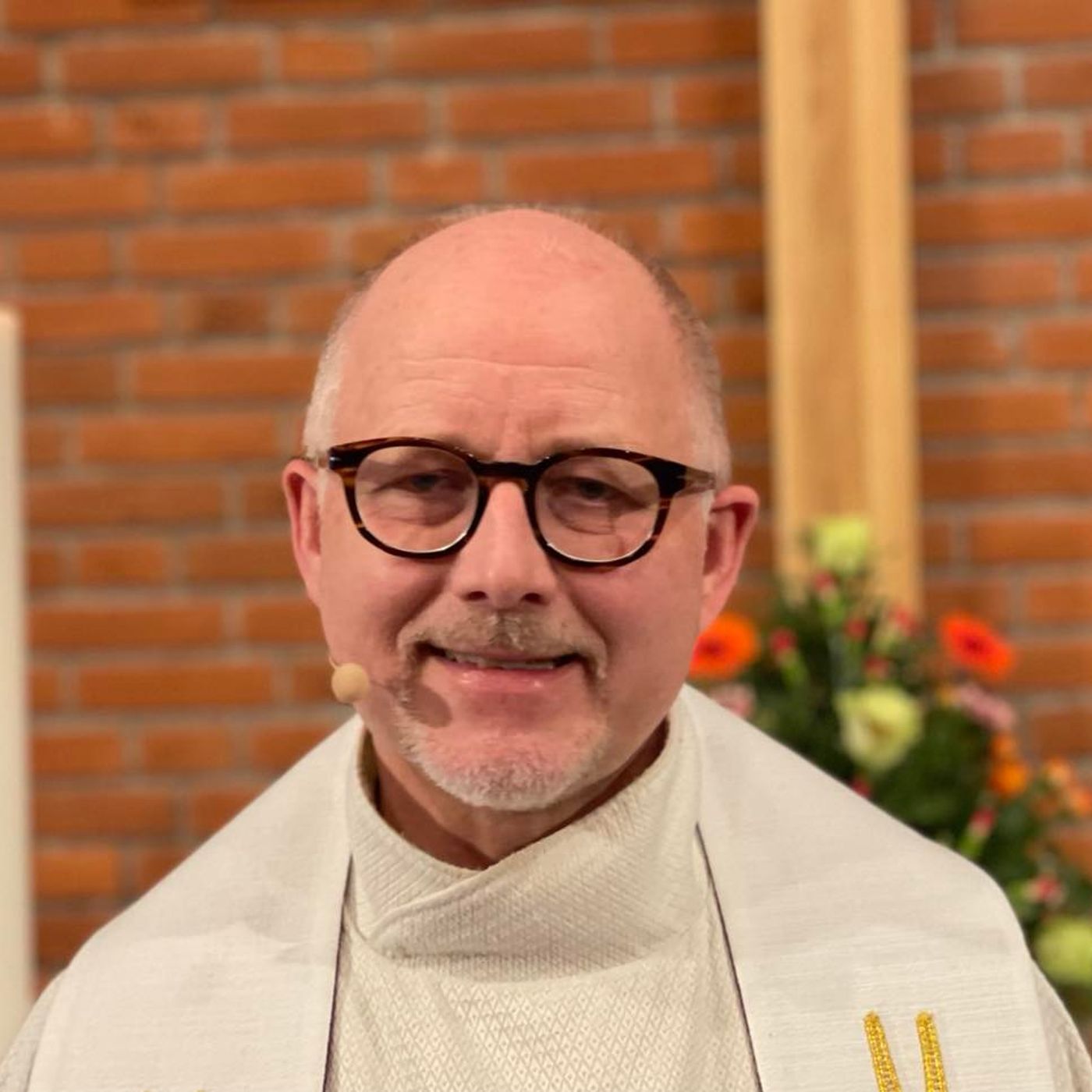 "Fra mystisk skuen af Gud til inkarneret venlighed" af Anders Michael Hansen 8. maj 2022 (3. søndag efter påske)