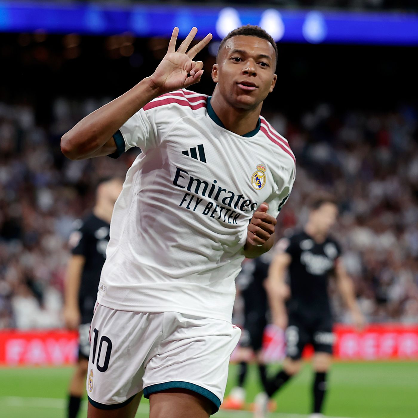 Los goles del Real Madrid 4 - 1 Real Sociedad | Hat trick de Mbappé en un Madrid que arrasa episode artwork