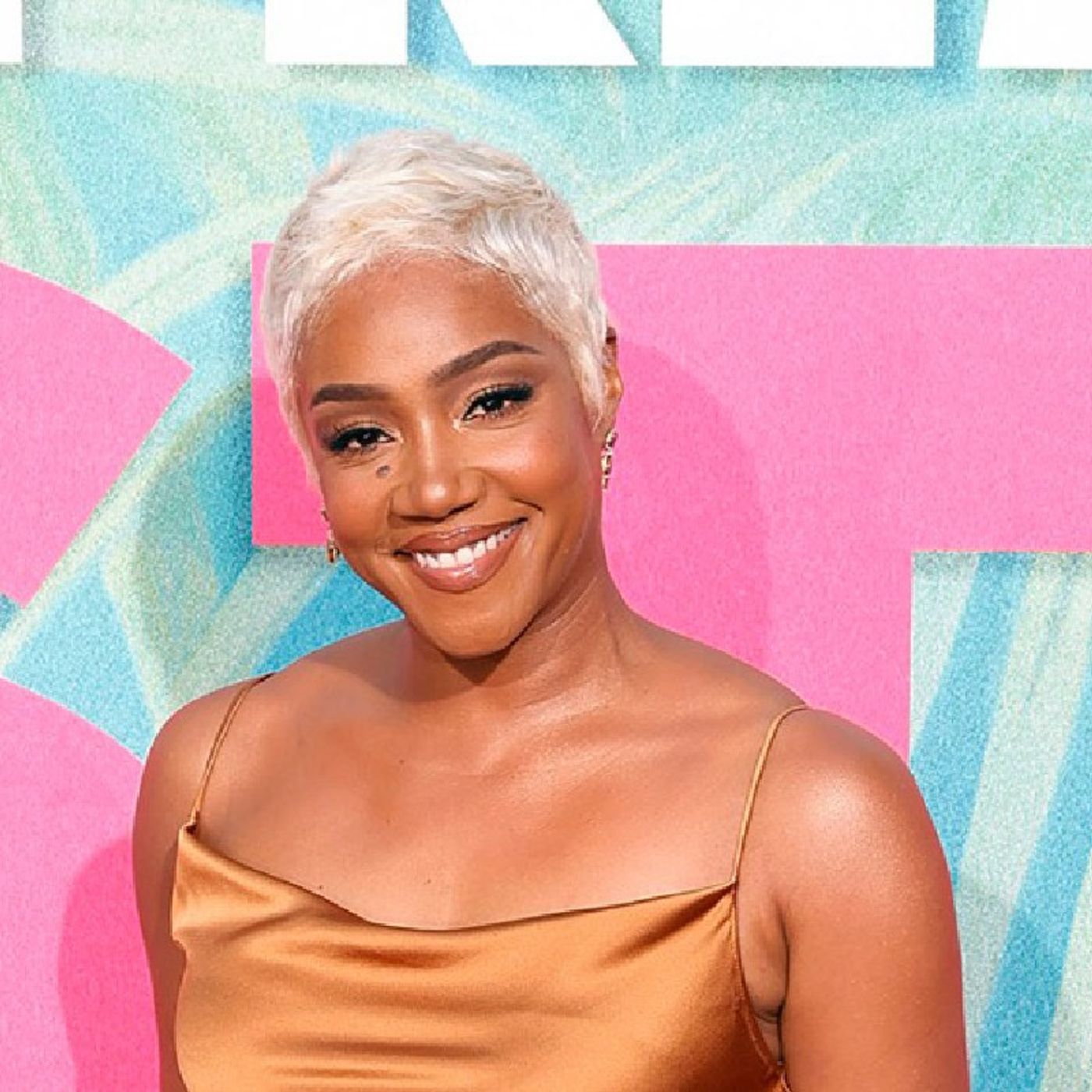 Tiffany Haddish Admits To Being A P.I.M.P. episode artwork