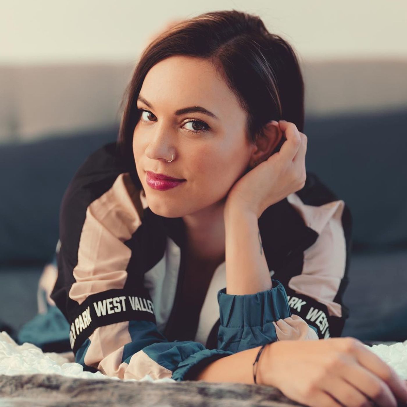Alt-Pop Singer Songwriter X.Ari