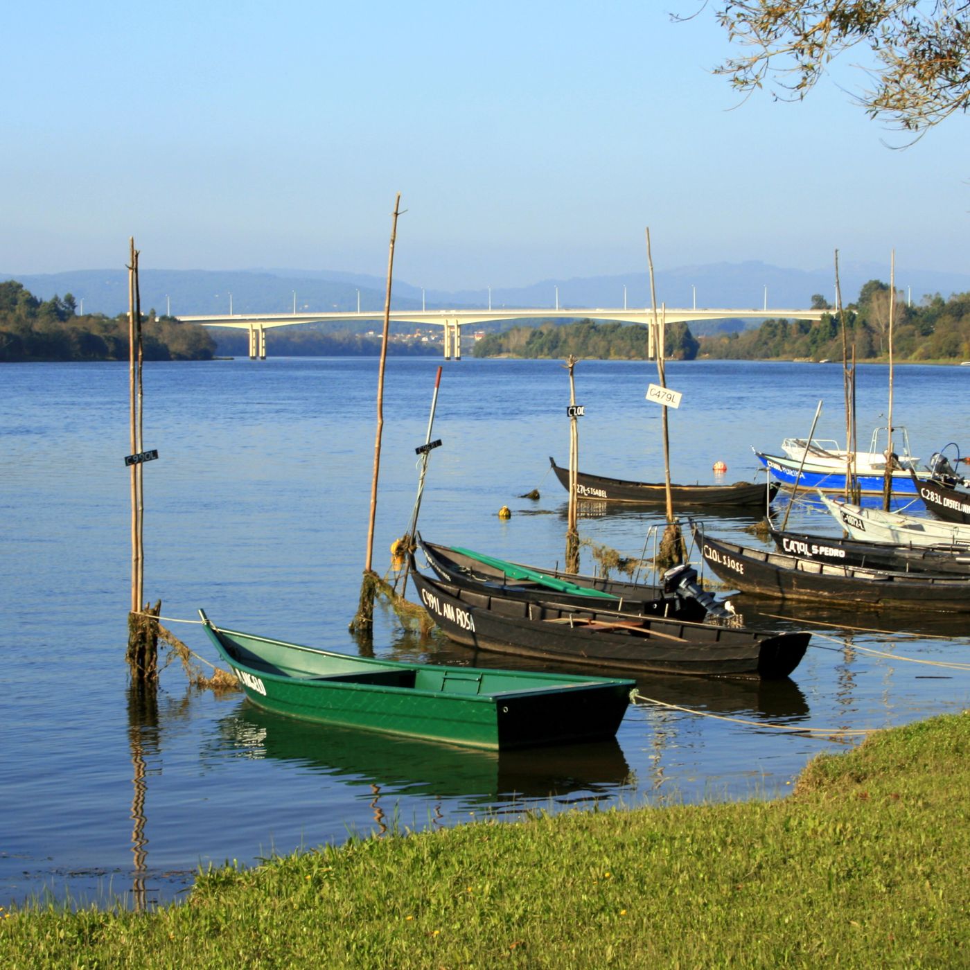 MANOLITA Y JACINTA EN EL RÍO MIÑO, EL MISTERIO DEL TESORO SUMERGIDO