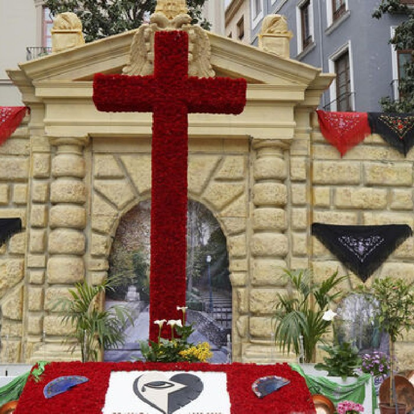 La Reflexión del Dia "Caminamos con la Cruz de Cristo" episode artwork