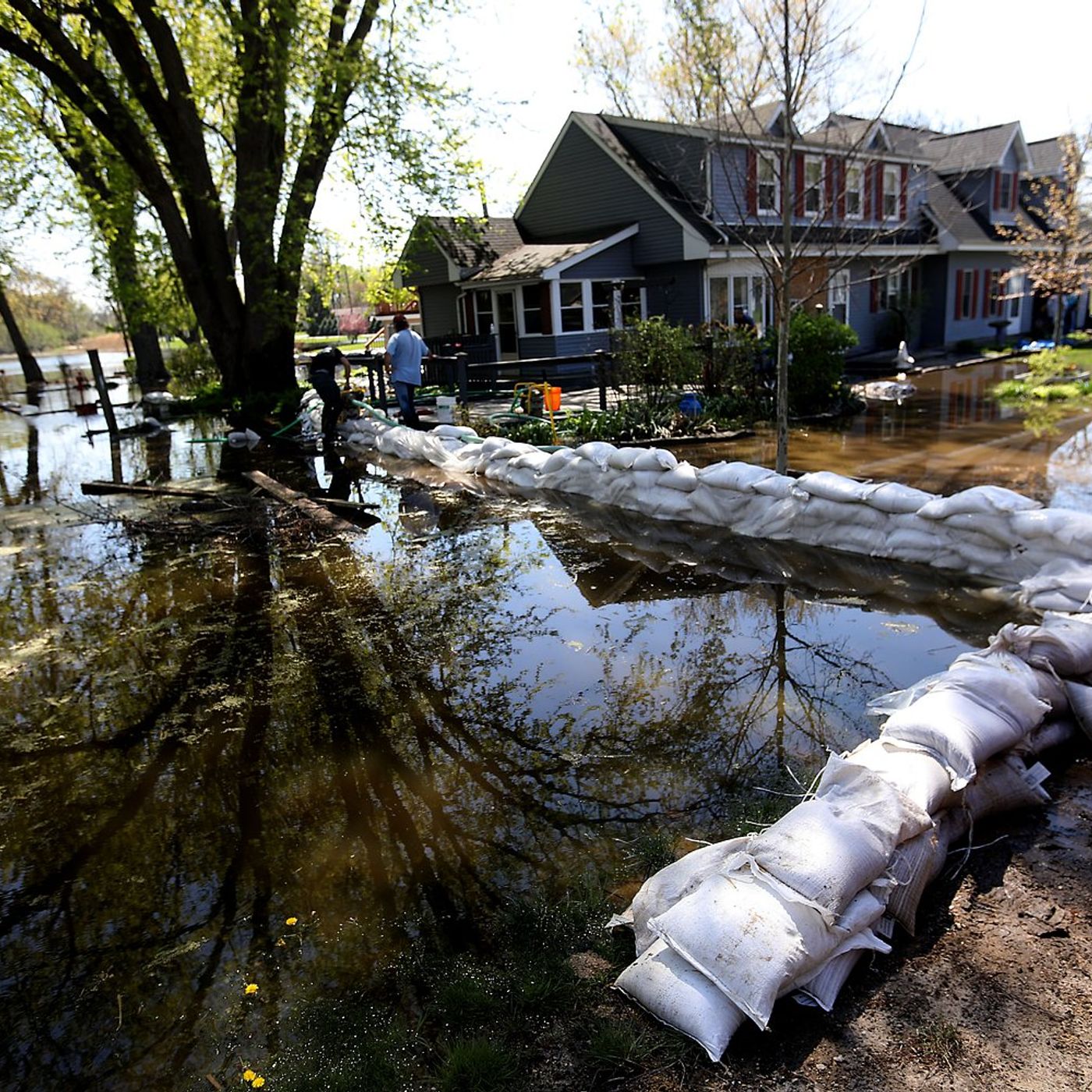 Fox River between McHenry and Algonquin reopens for boating episode artwork