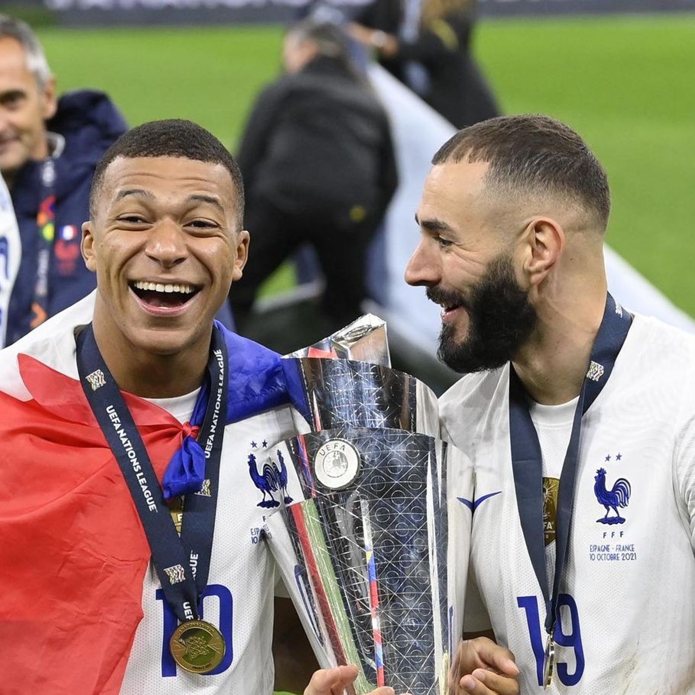 Fútbol es Radio: Benzema recomienda a Mbappé olvidarse de la banda episode artwork
