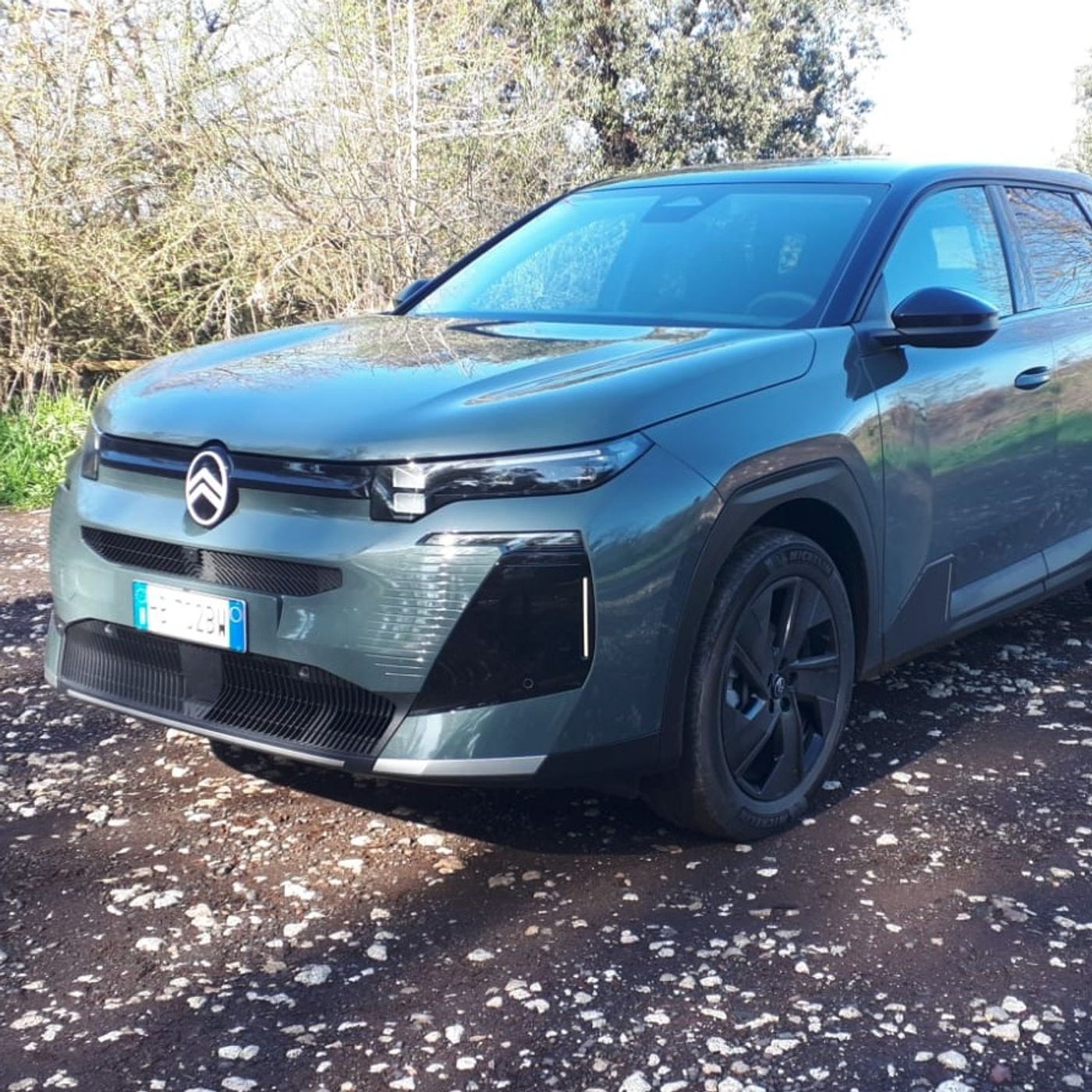 Citroën C5 Aircross Hybrid 145 - Il SUV che mette il comfort al primo posto episode artwork