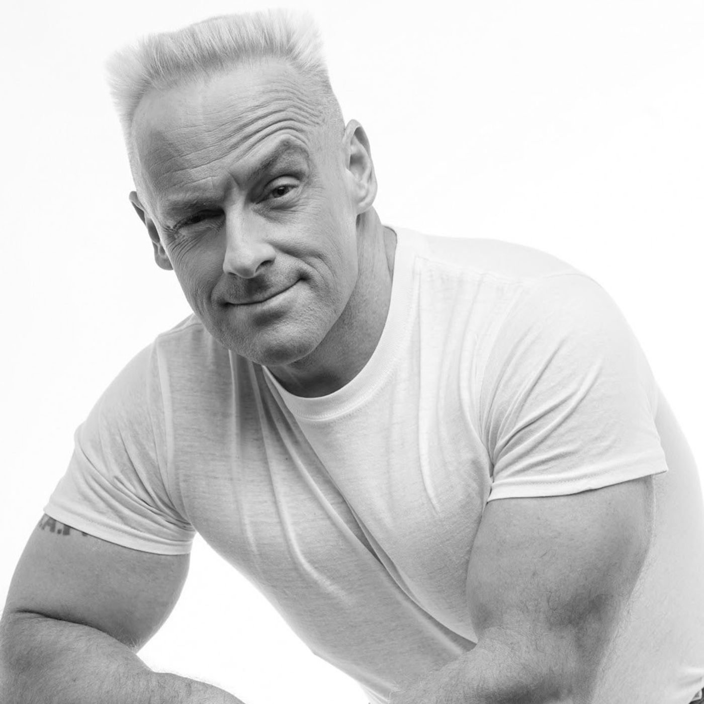 Peter Gunn | From Air Force Veteran to Poet, Musician & Creator of Epic Stories