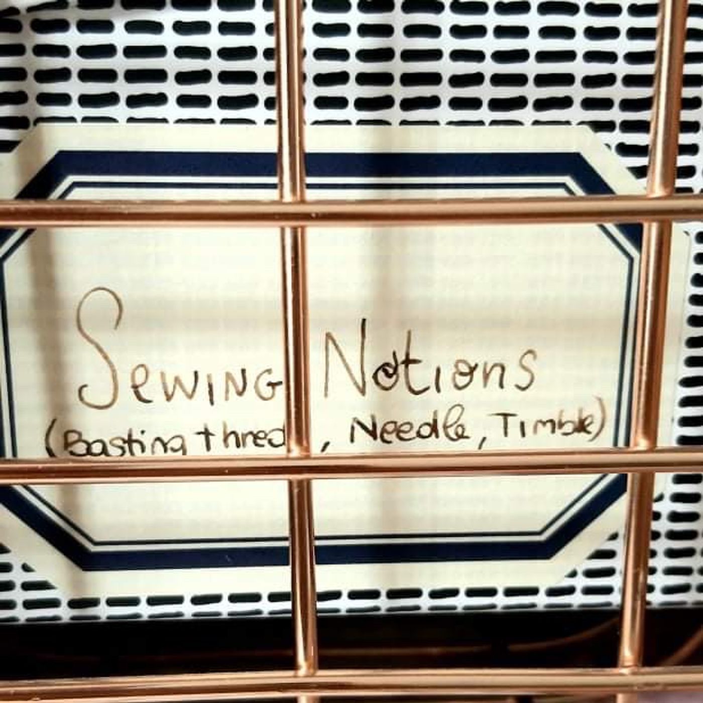 Episodio 2 - Nina ed il ditale d’ottone placcato argento Episodio 2 - Nina ed il ditale d’ottone placcato argento